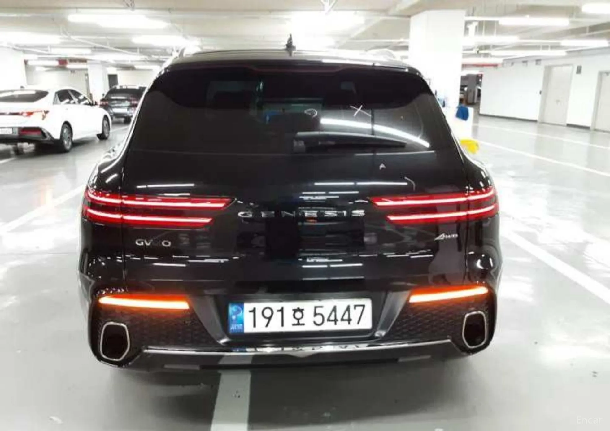 Genesis GV70 превью 6