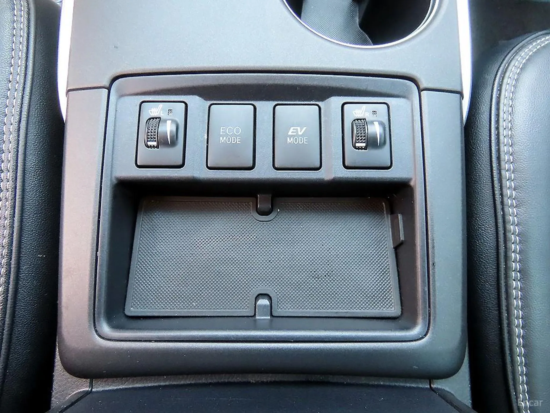 Toyota New Camry превью 13