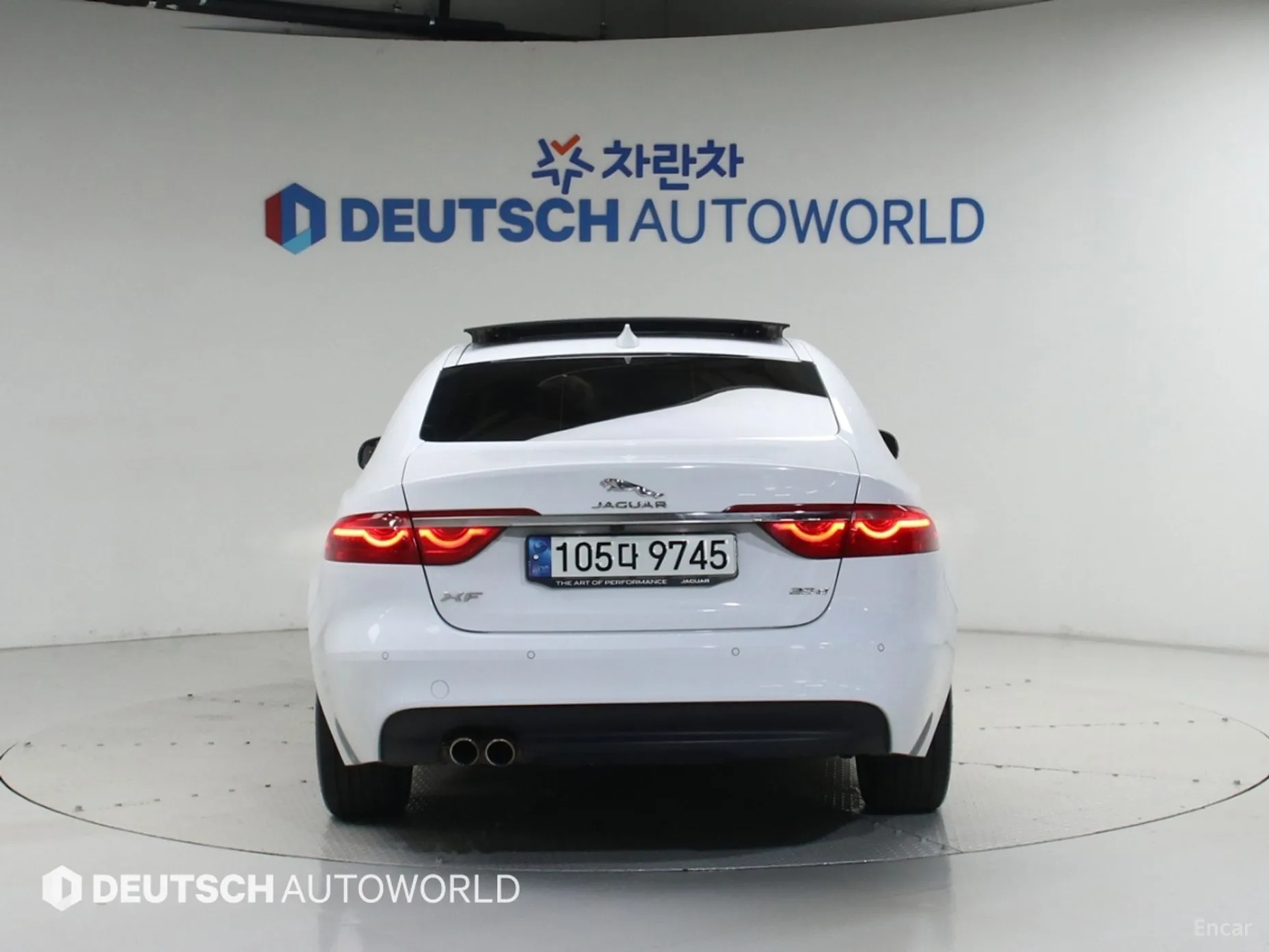 Jaguar XF (x260) превью 4