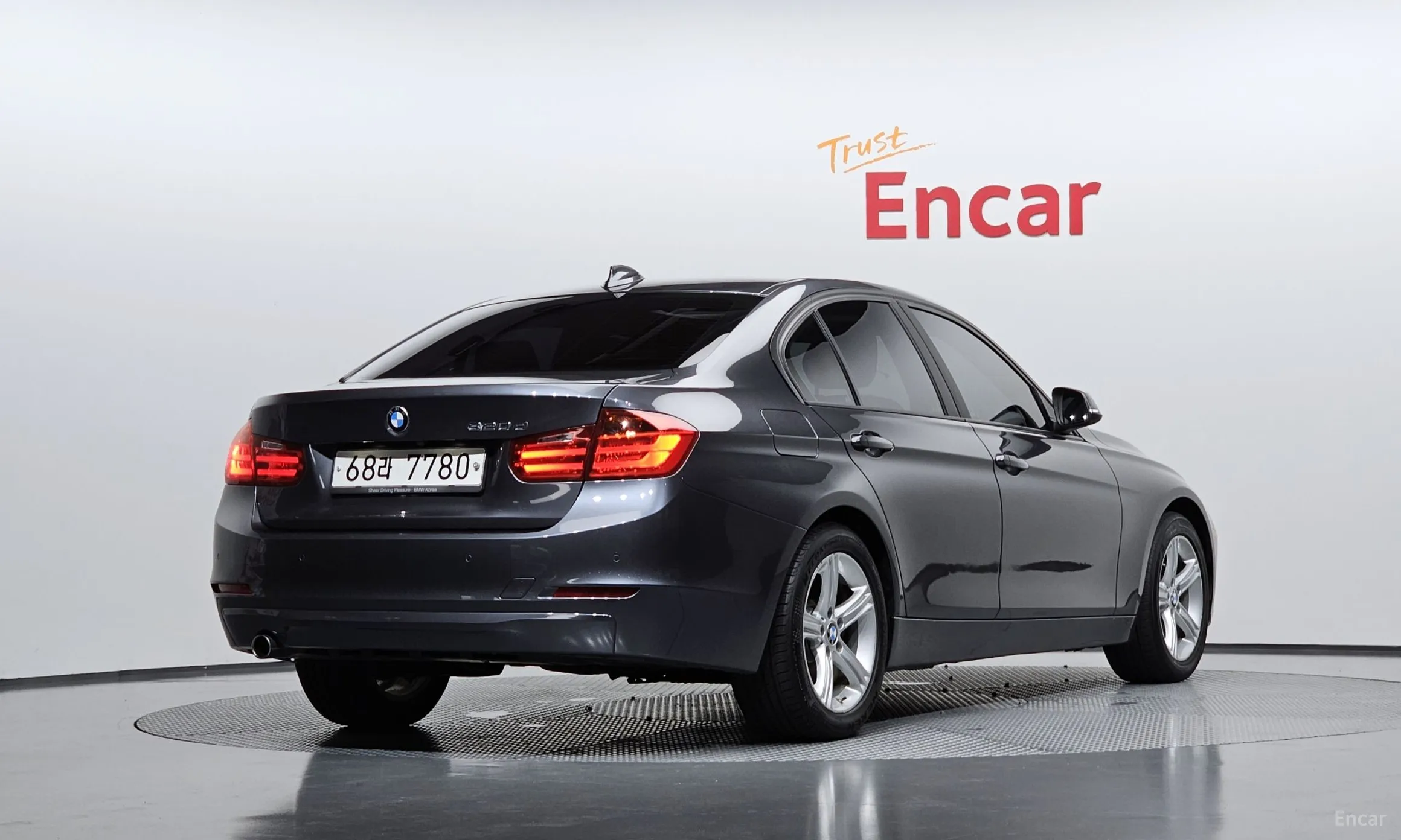 BMW 3 Series (F30)