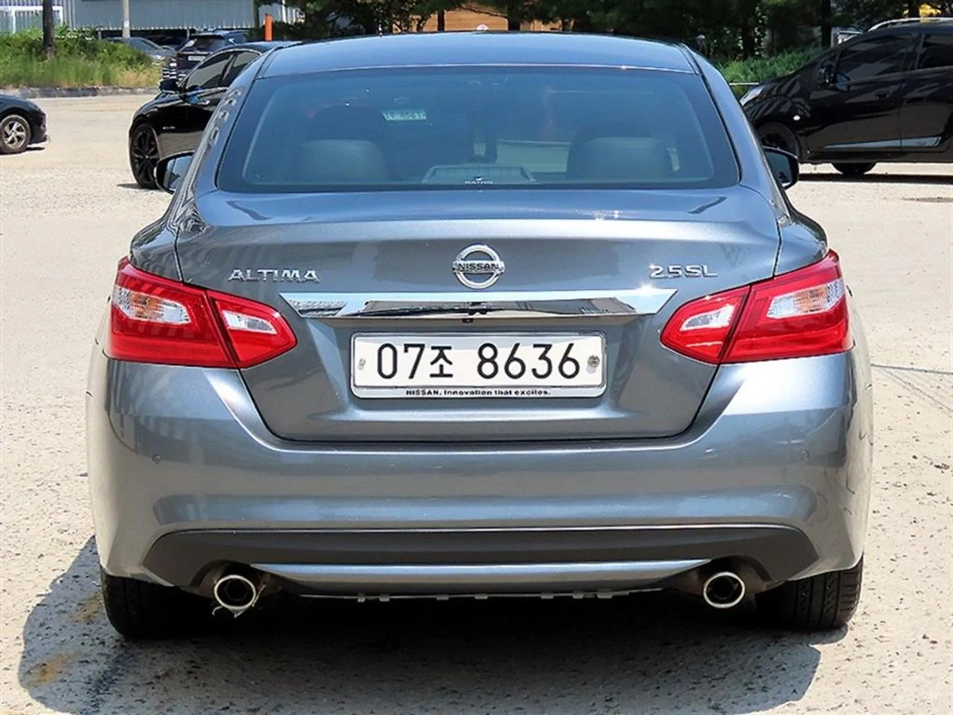 Nissan Altima превью 4
