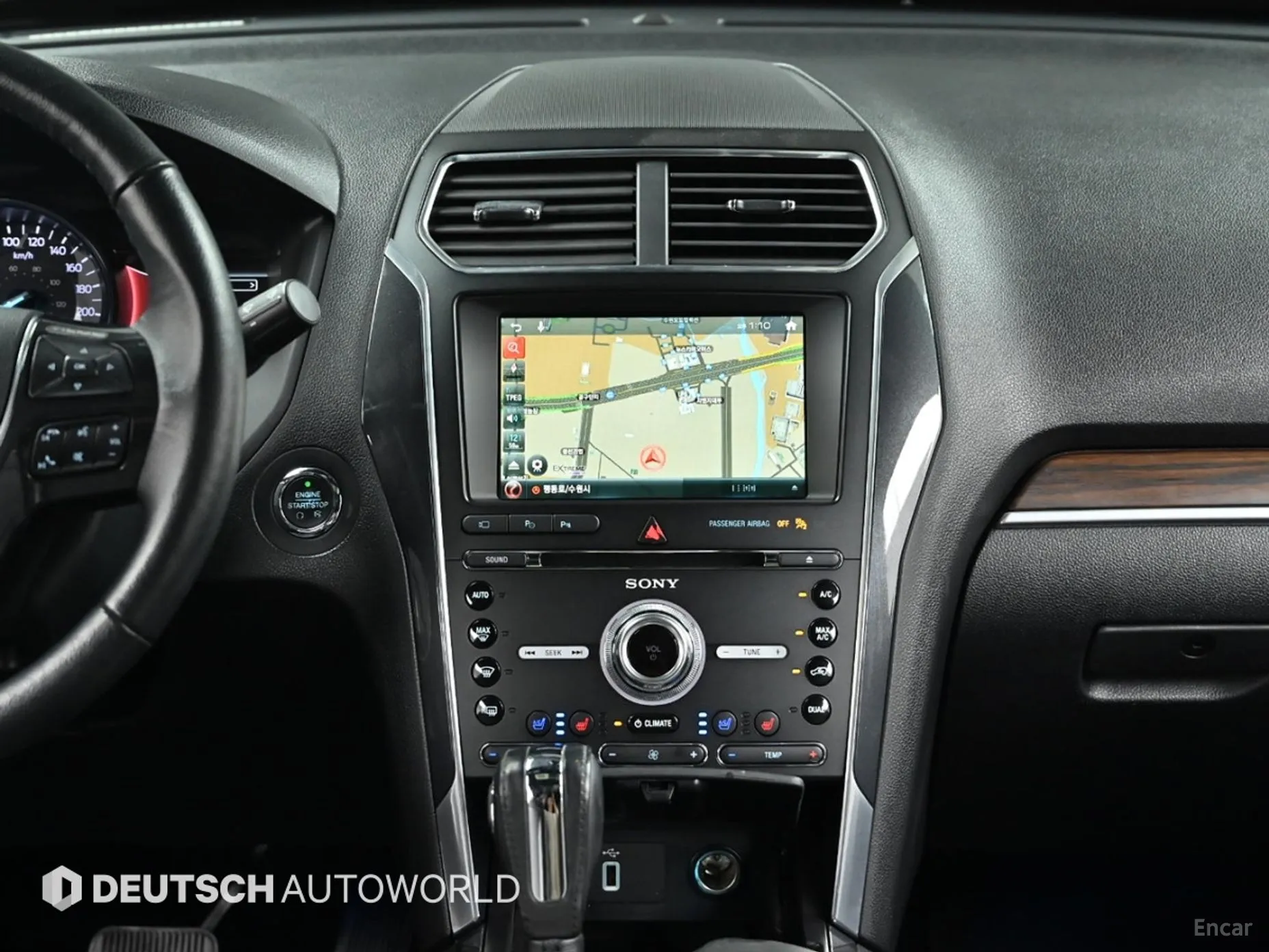 Ford Explorer превью 14