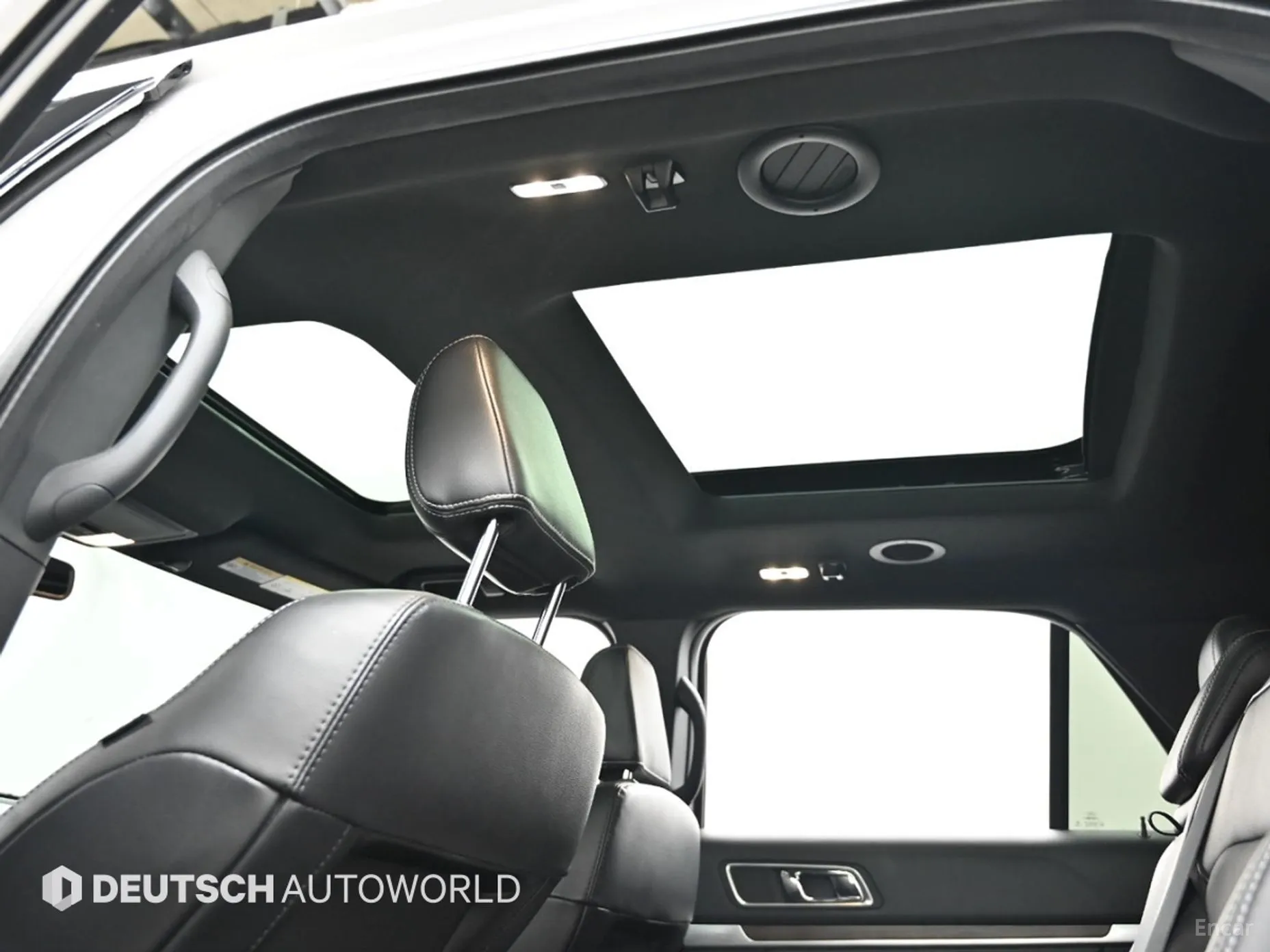 Ford Explorer превью 18