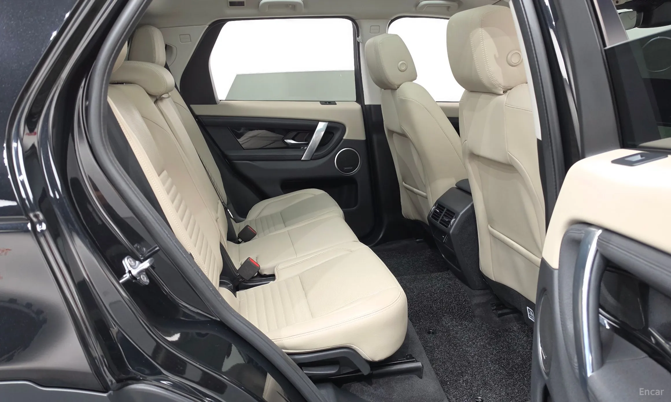 Land Rover Discovery Sports превью 11