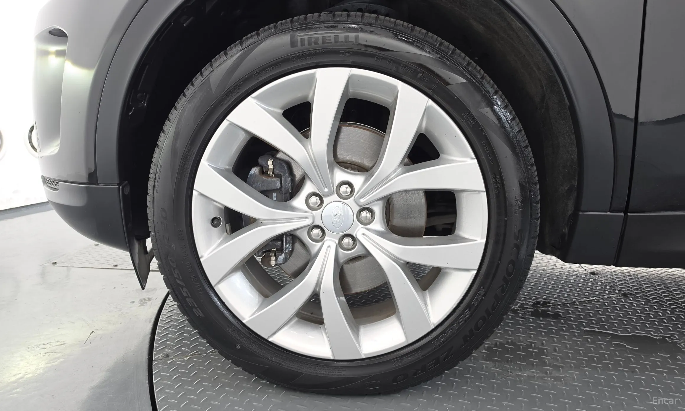 Land Rover Discovery Sports превью 5