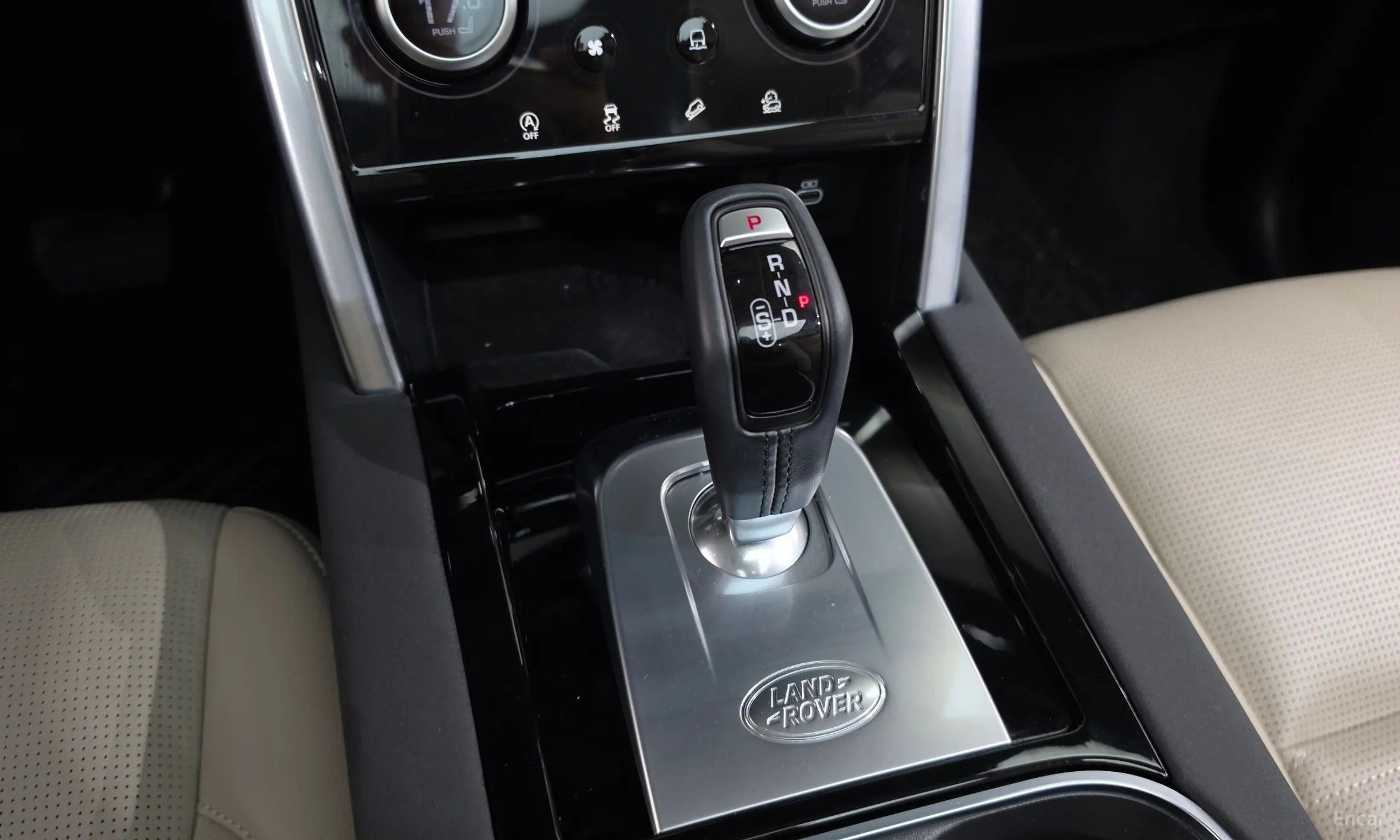 Land Rover Discovery Sports превью 9