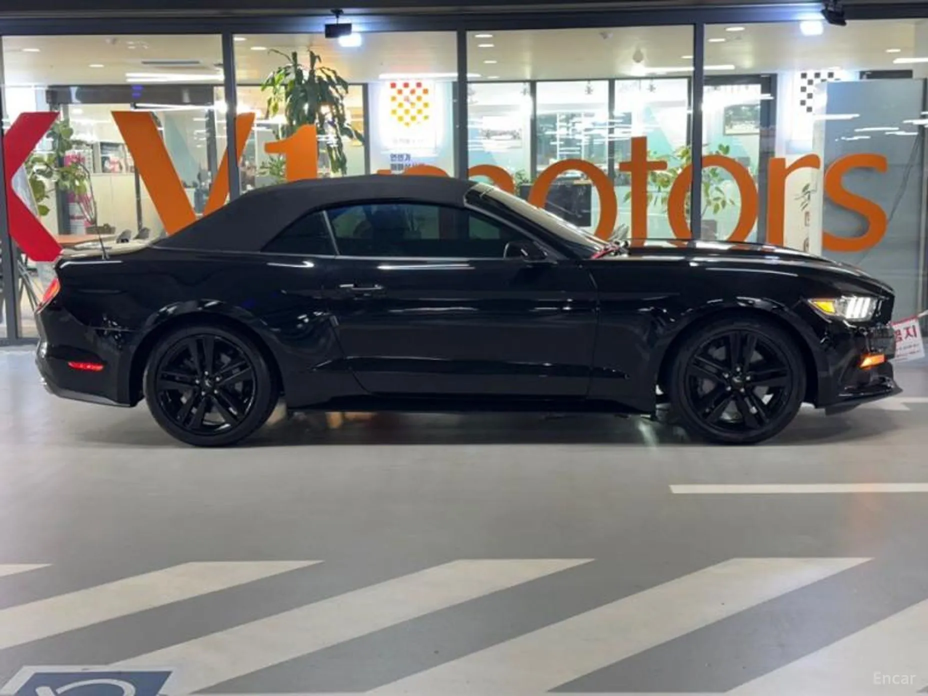 Ford Mustang превью 3
