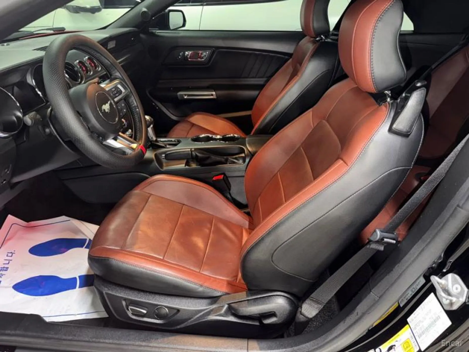 Ford Mustang превью 6