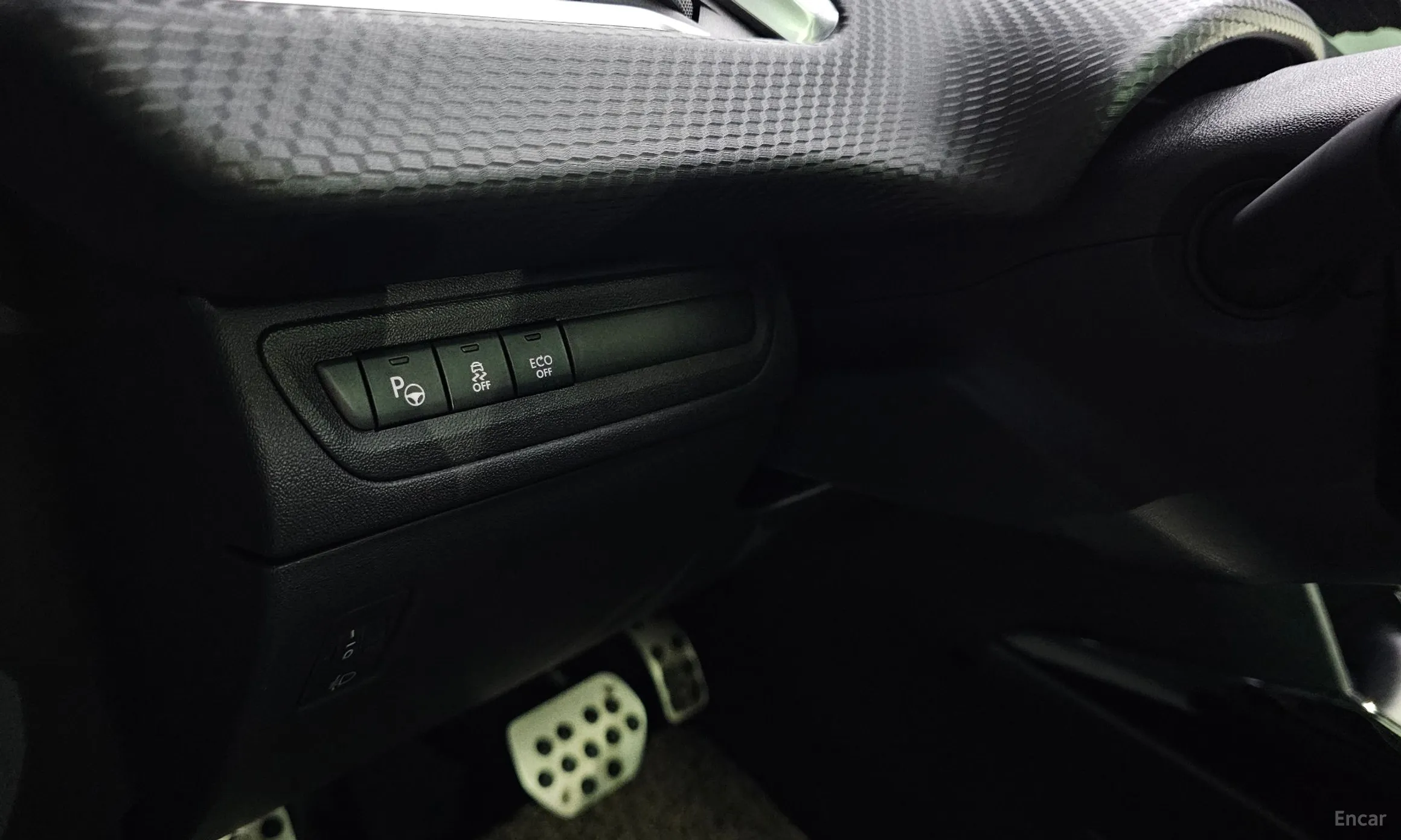 Peugeot 2008. превью 14