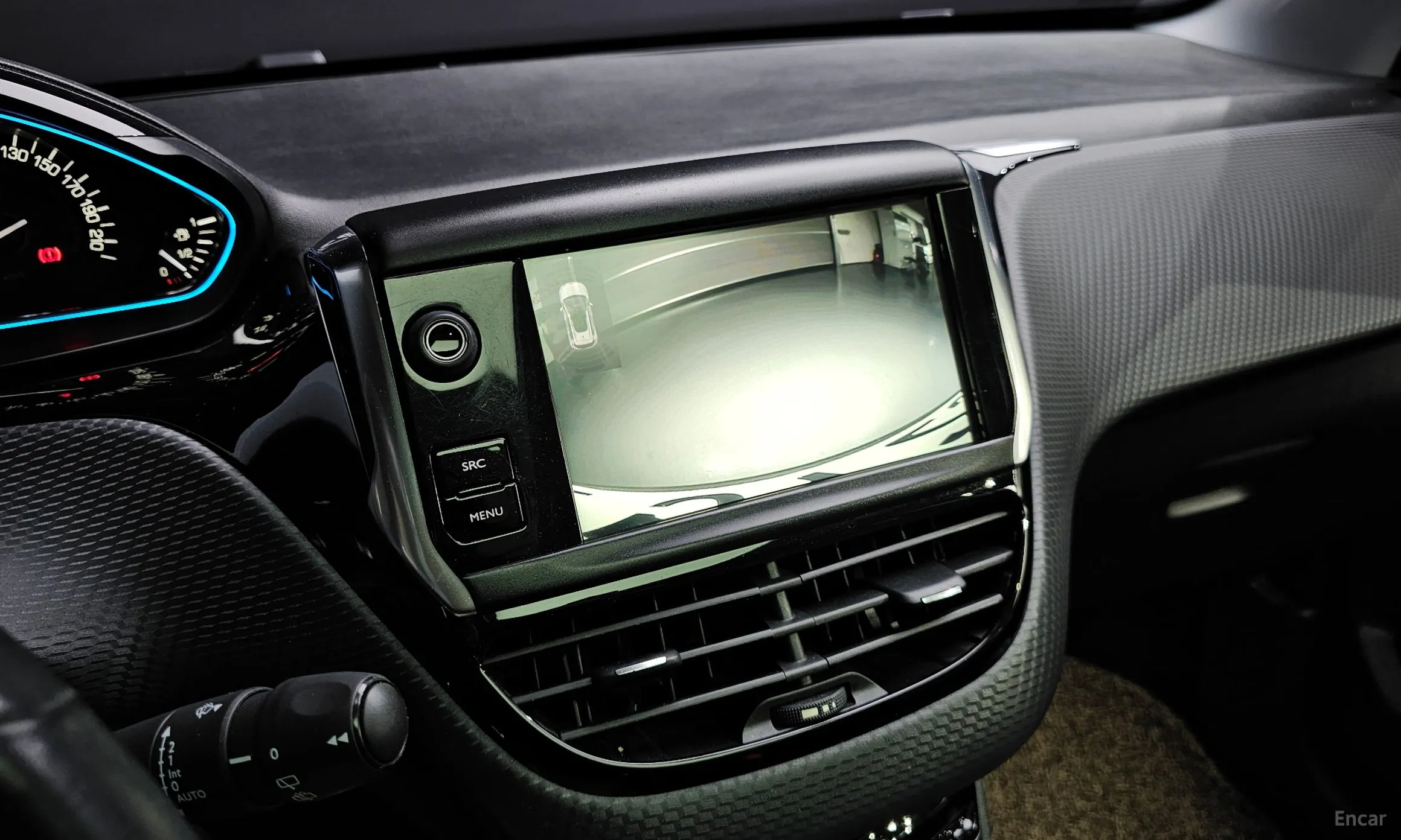 Peugeot 2008. превью 17