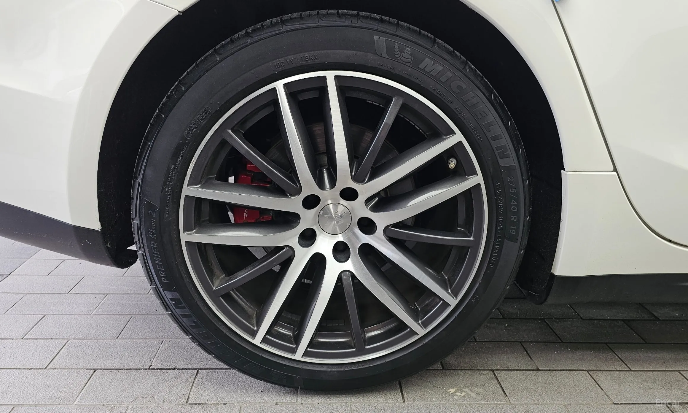 Maserati Ghibli превью 5