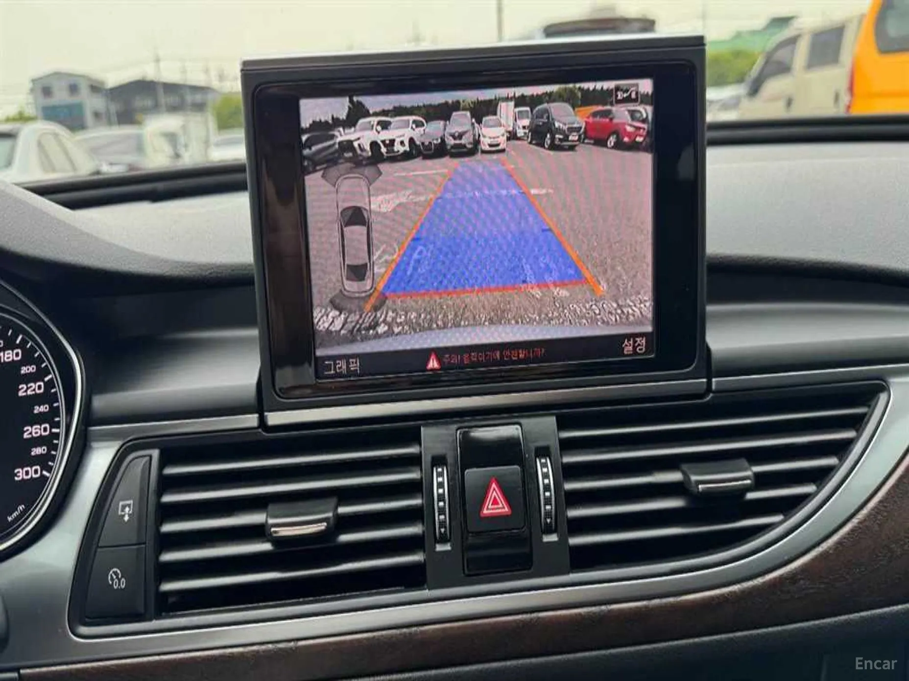 Audi New A6 превью 19