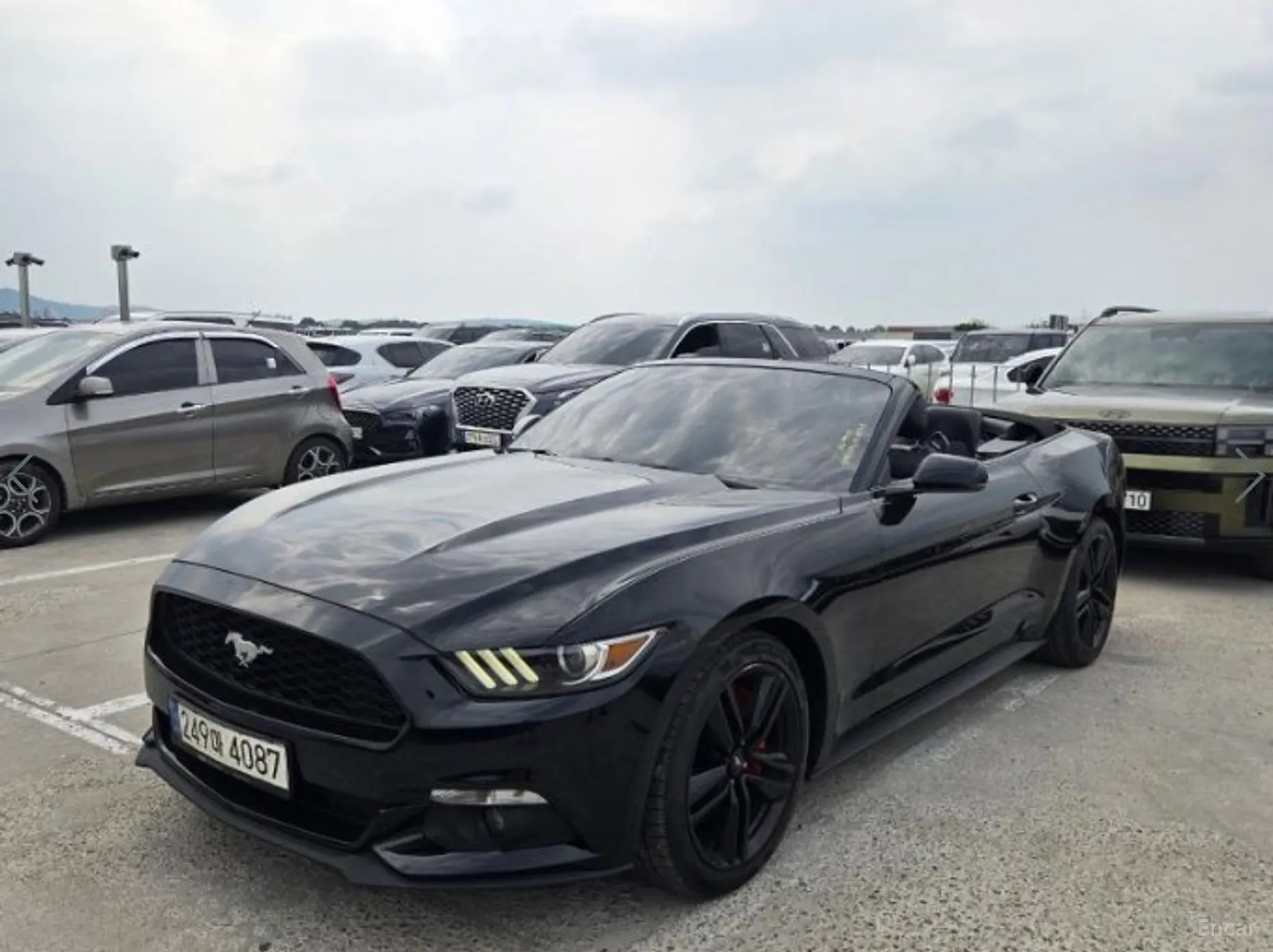 Ford Mustang превью 3