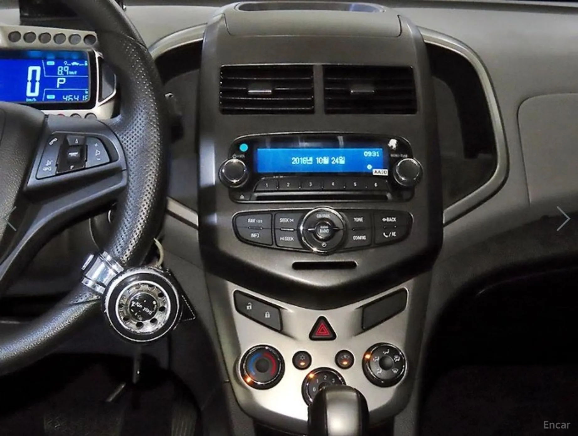 Chevrolet (GM Daewoo) Aveo Hatchback превью 10