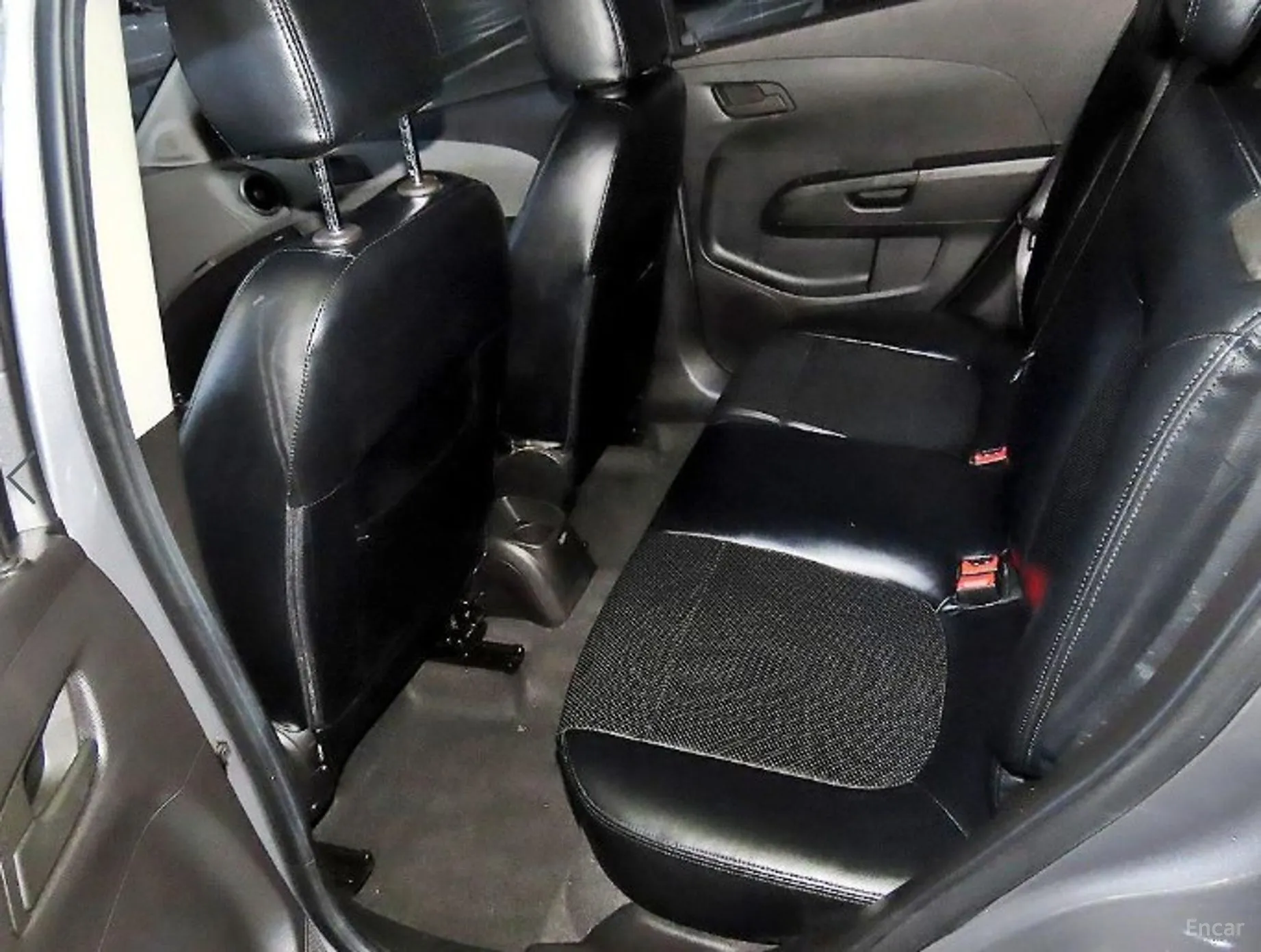 Chevrolet (GM Daewoo) Aveo Hatchback превью 7