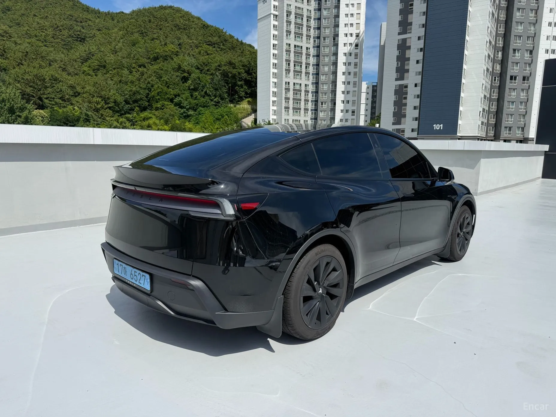 Tesla Model Y превью 4