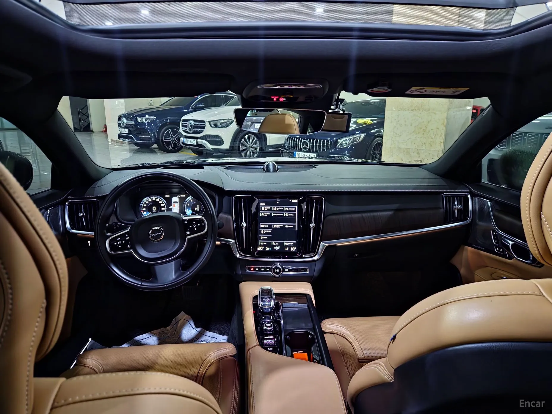 Volvo S90 превью 7