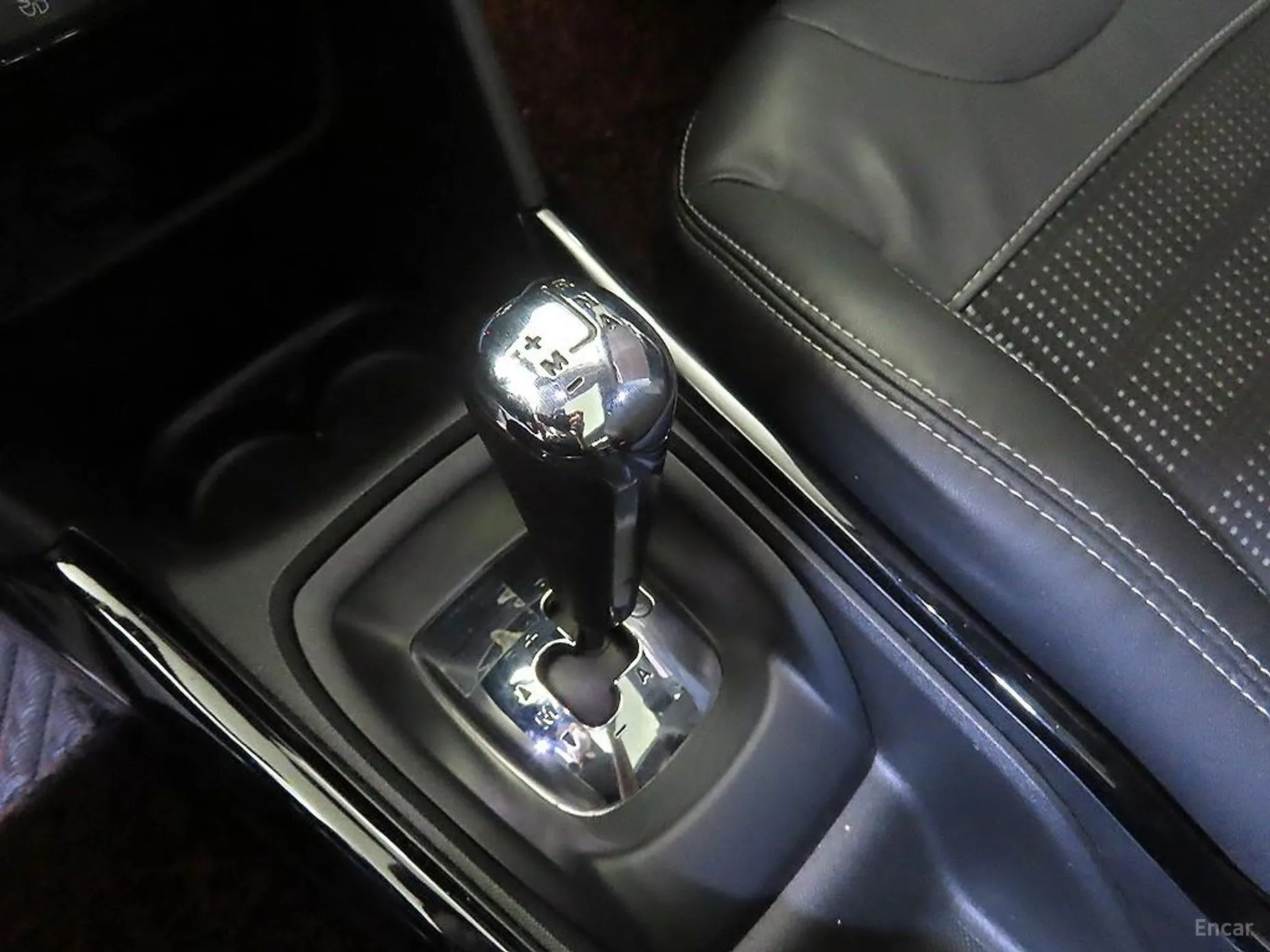 Peugeot 2008. превью 12