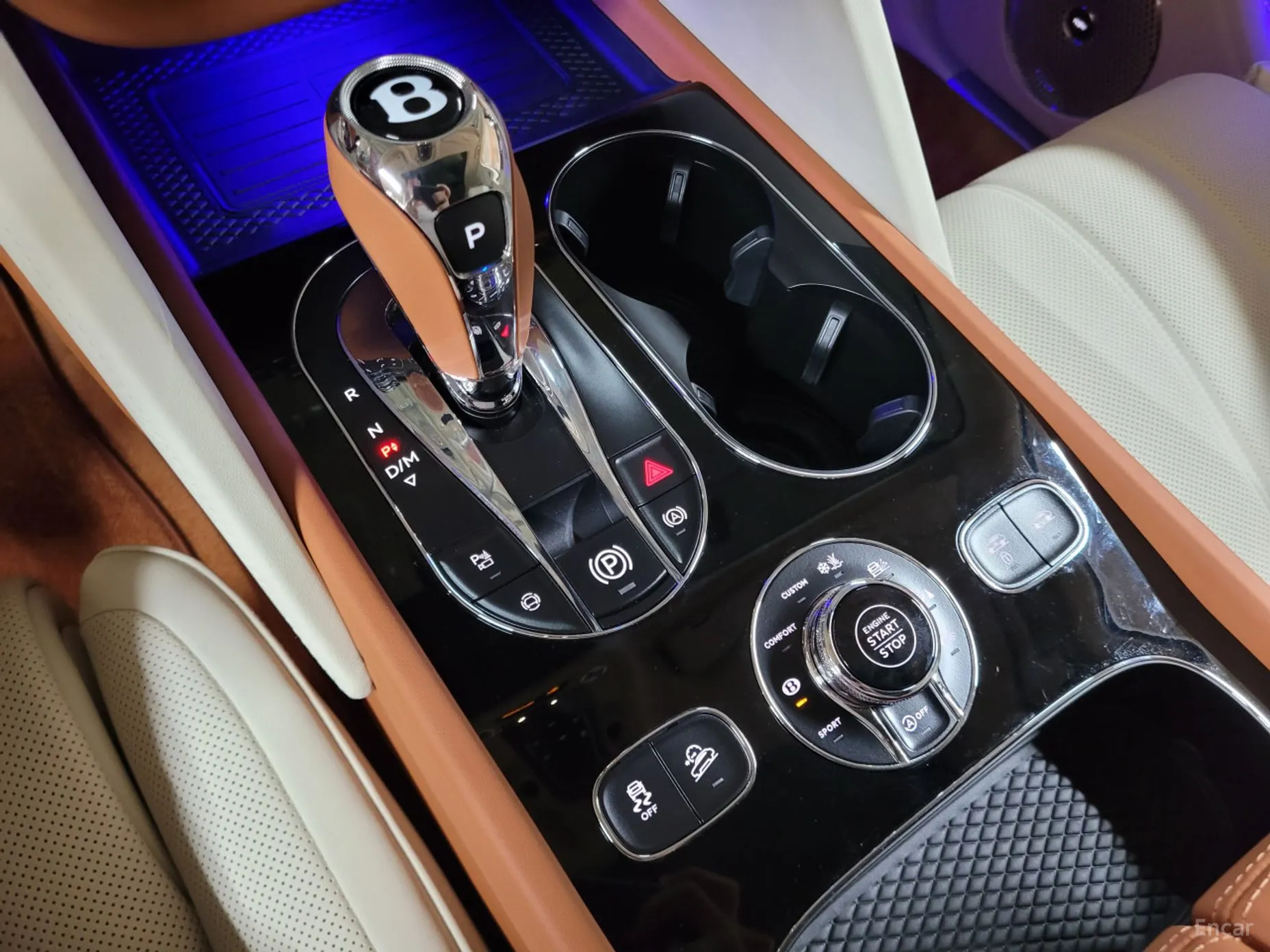 Bentley Bentayga превью 15