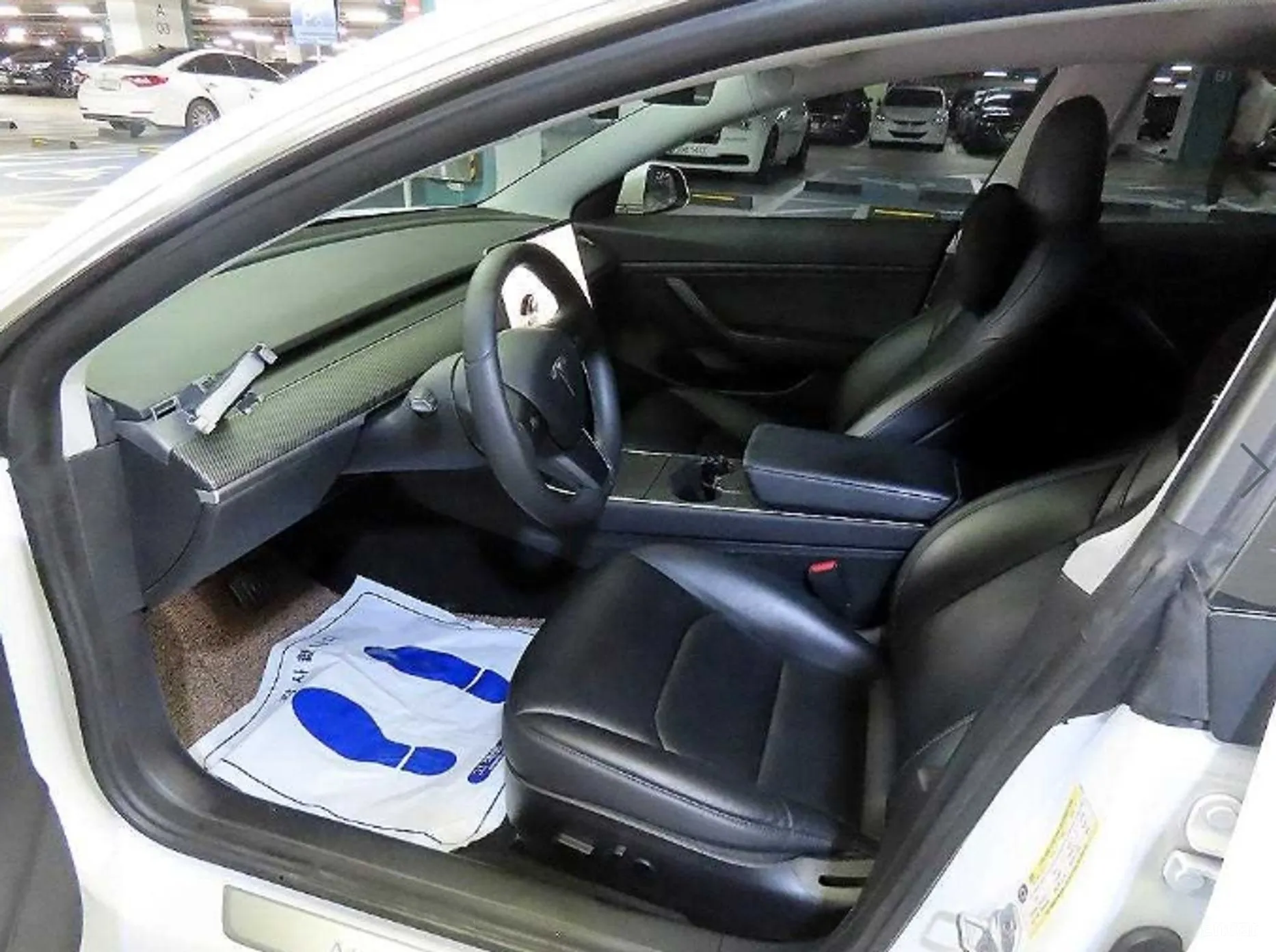 Tesla Model 3 превью 6