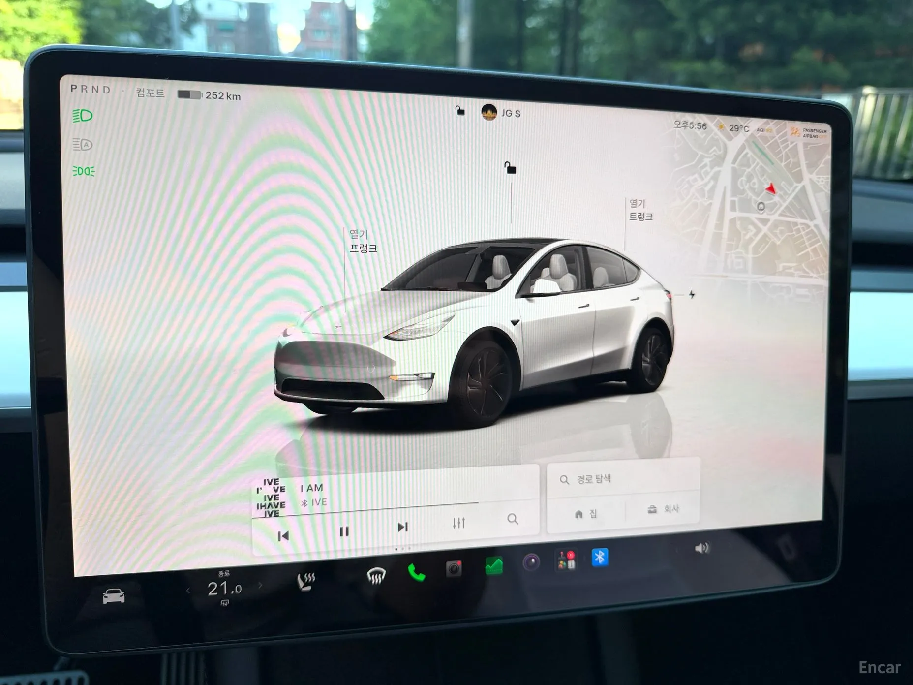 Tesla Model Y превью 6