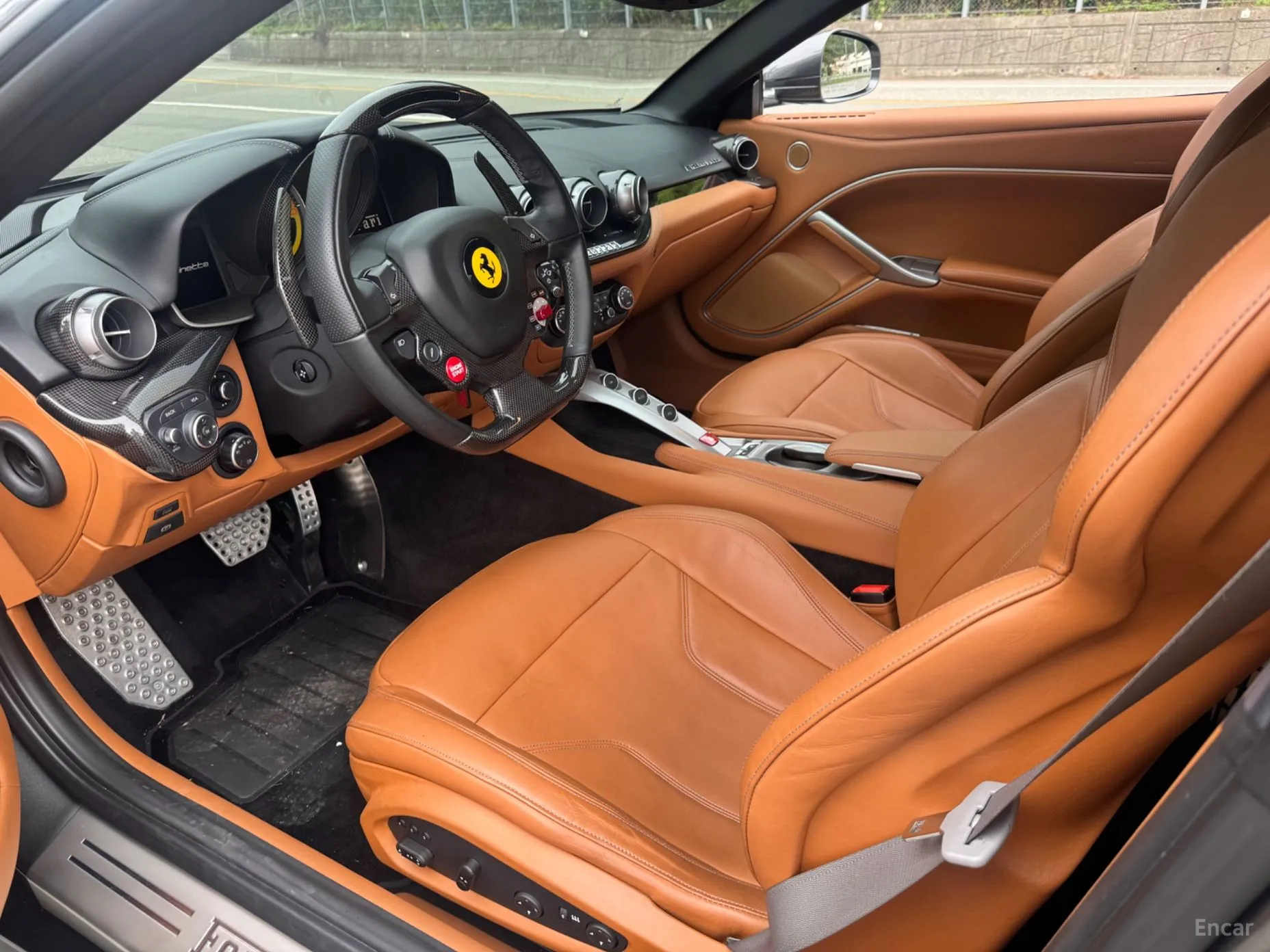 Ferrari F12 Berlinetta превью 7