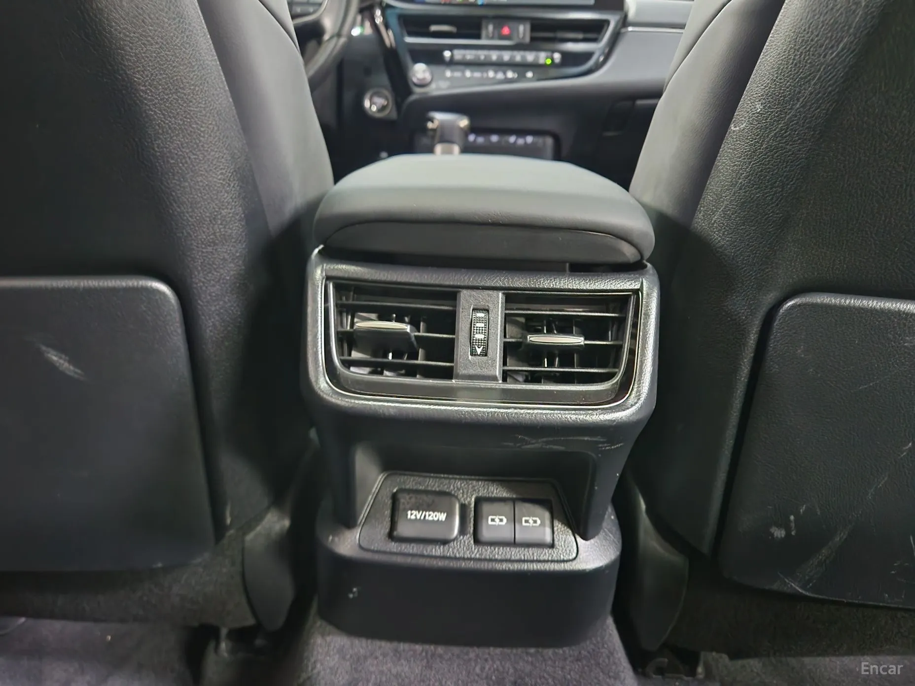 Lexus ES300h 7th Generation превью 17