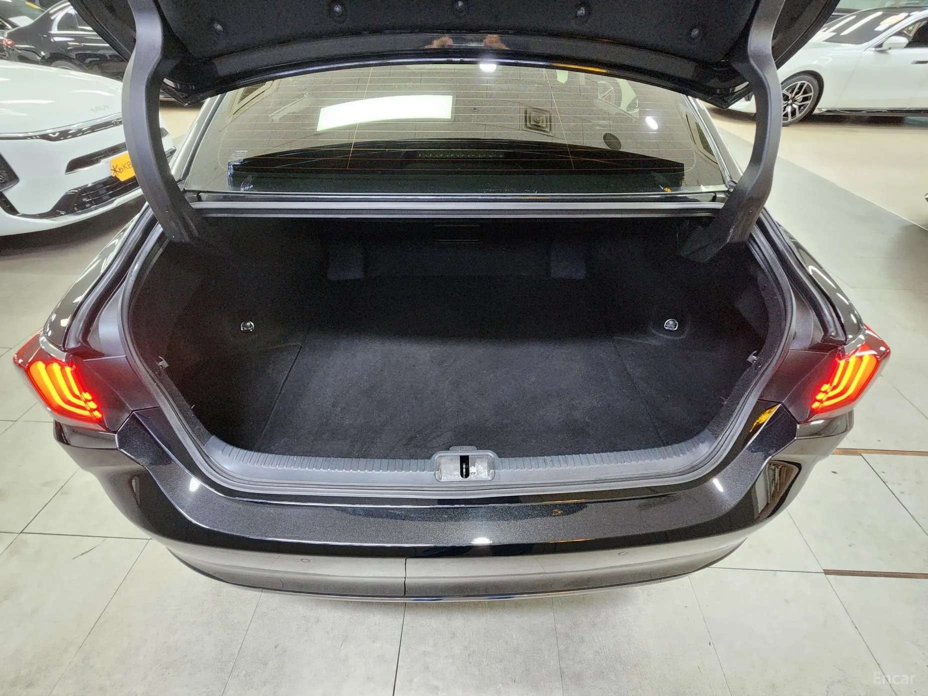Lexus ES300h 7th Generation превью 18