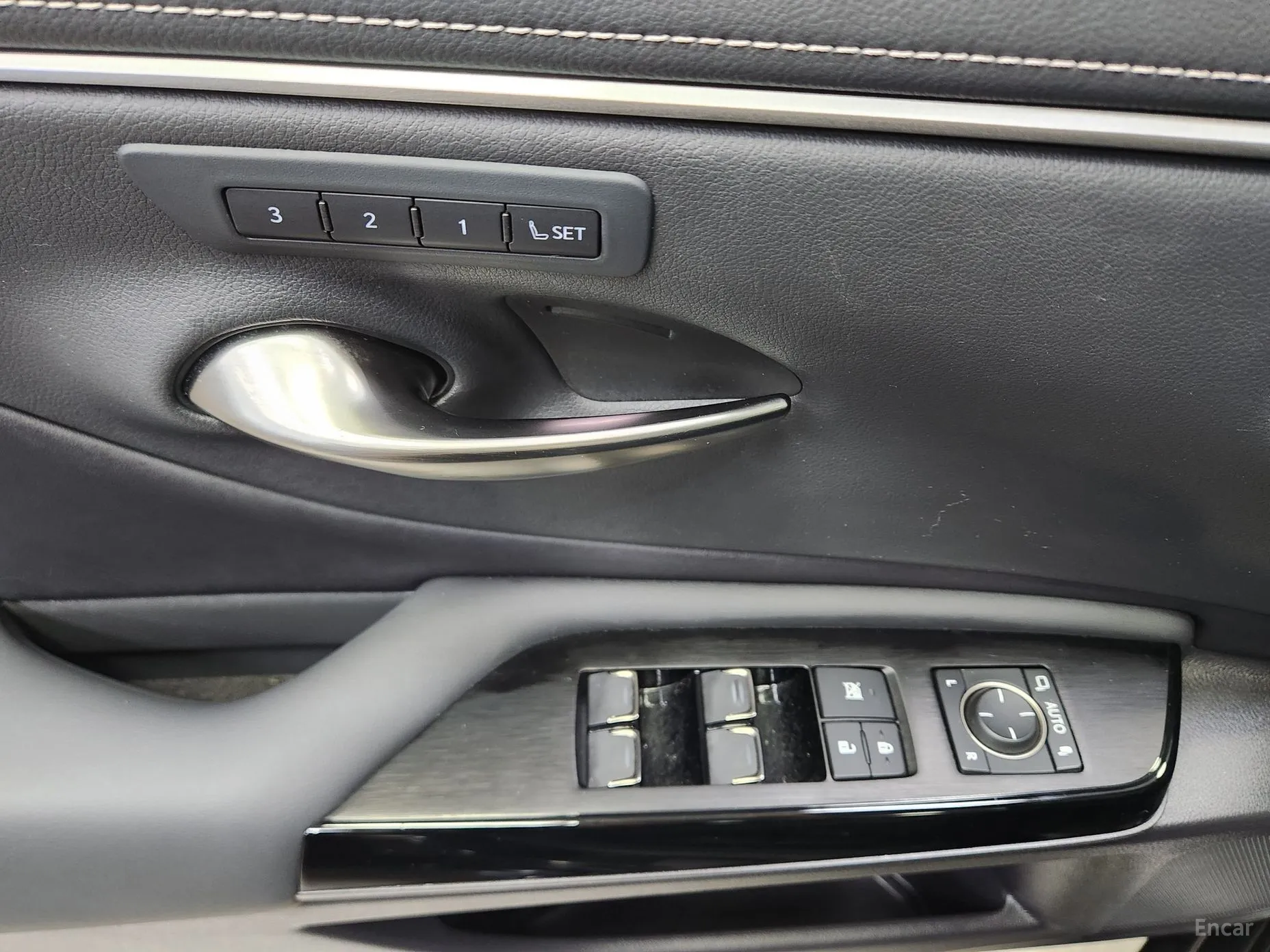 Lexus ES300h 7th Generation превью 9