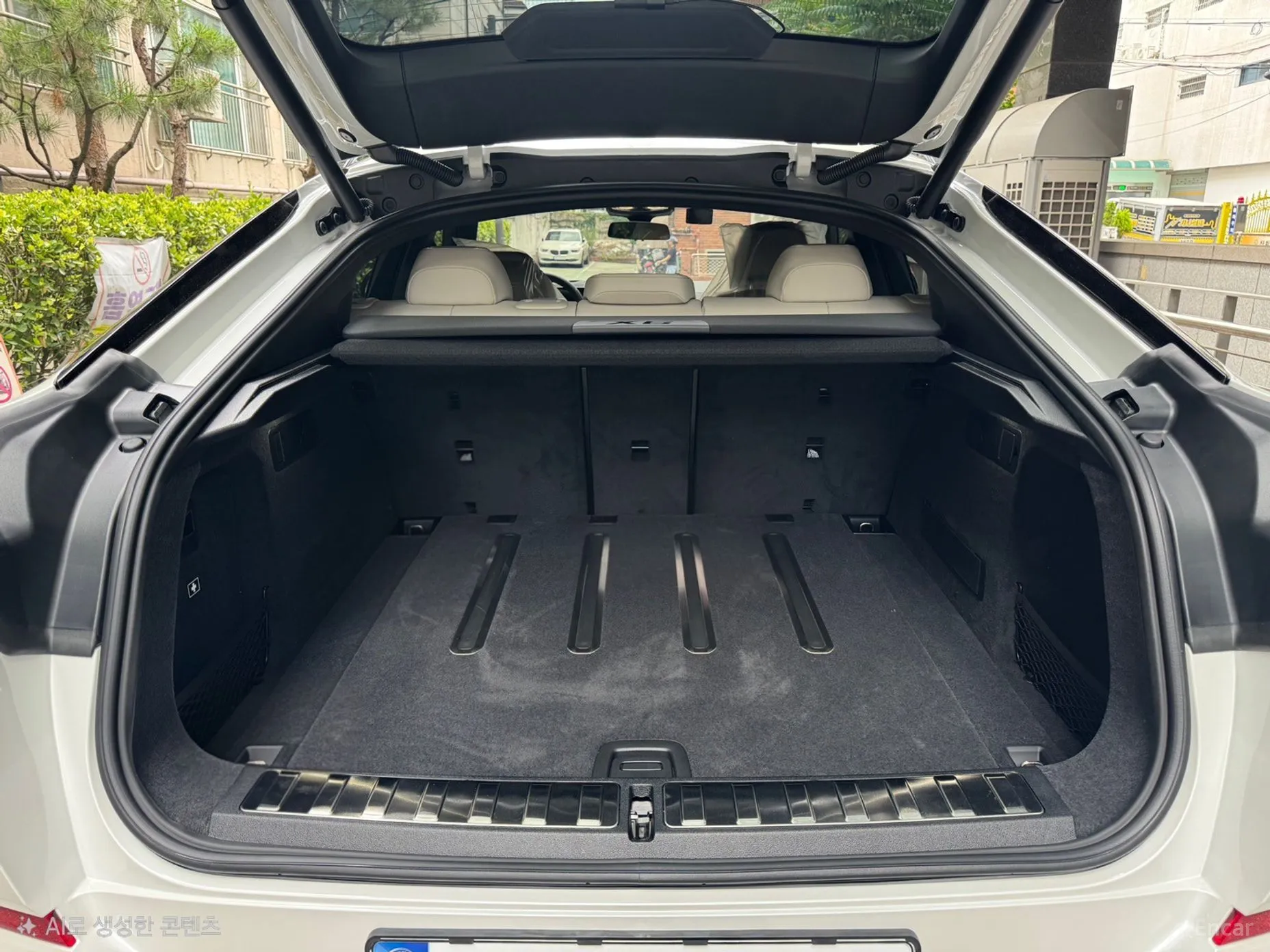 BMW X6 (G06) превью 18