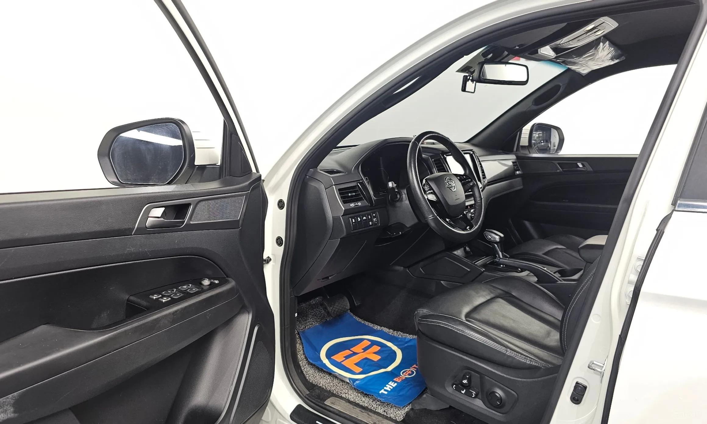KG Mobility (SsangYong) Rexton Sports Khan превью 10