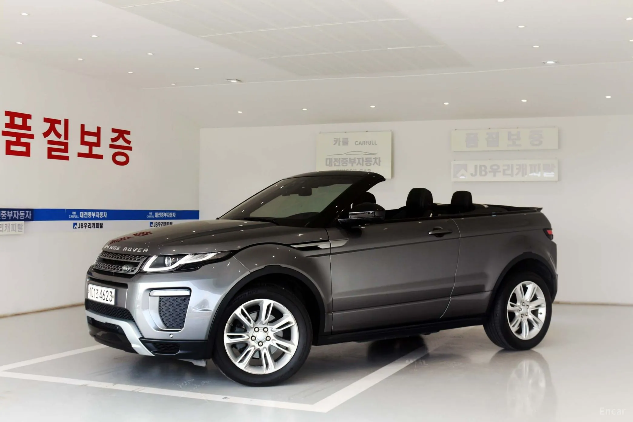 Land Rover Range Rover Evoque превью 13