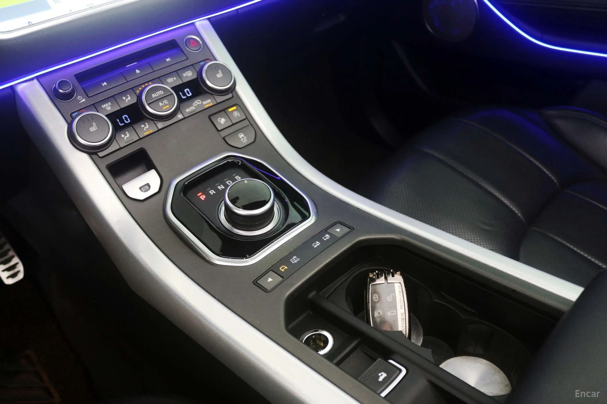 Land Rover Range Rover Evoque превью 17