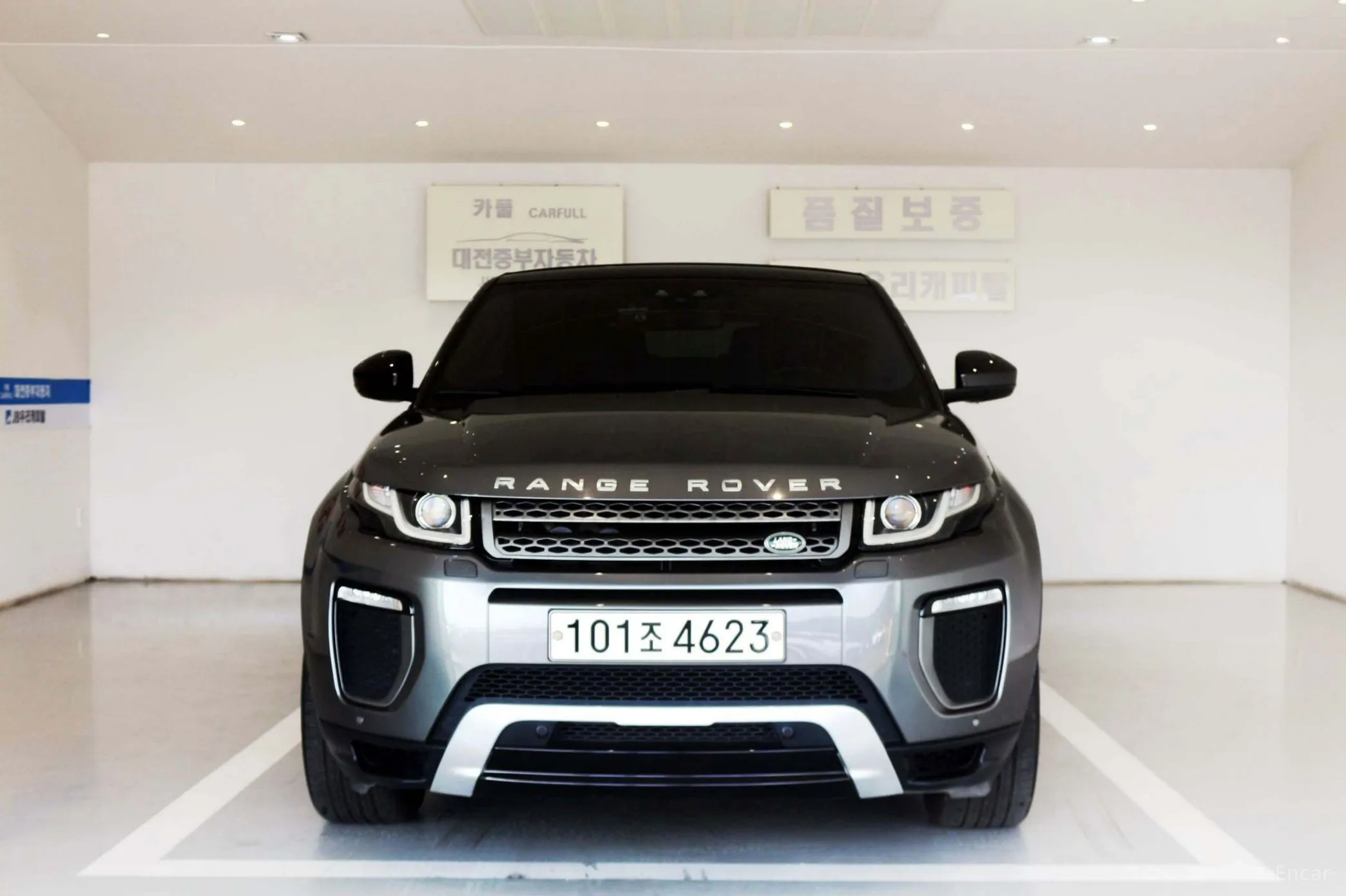 Land Rover Range Rover Evoque превью 3