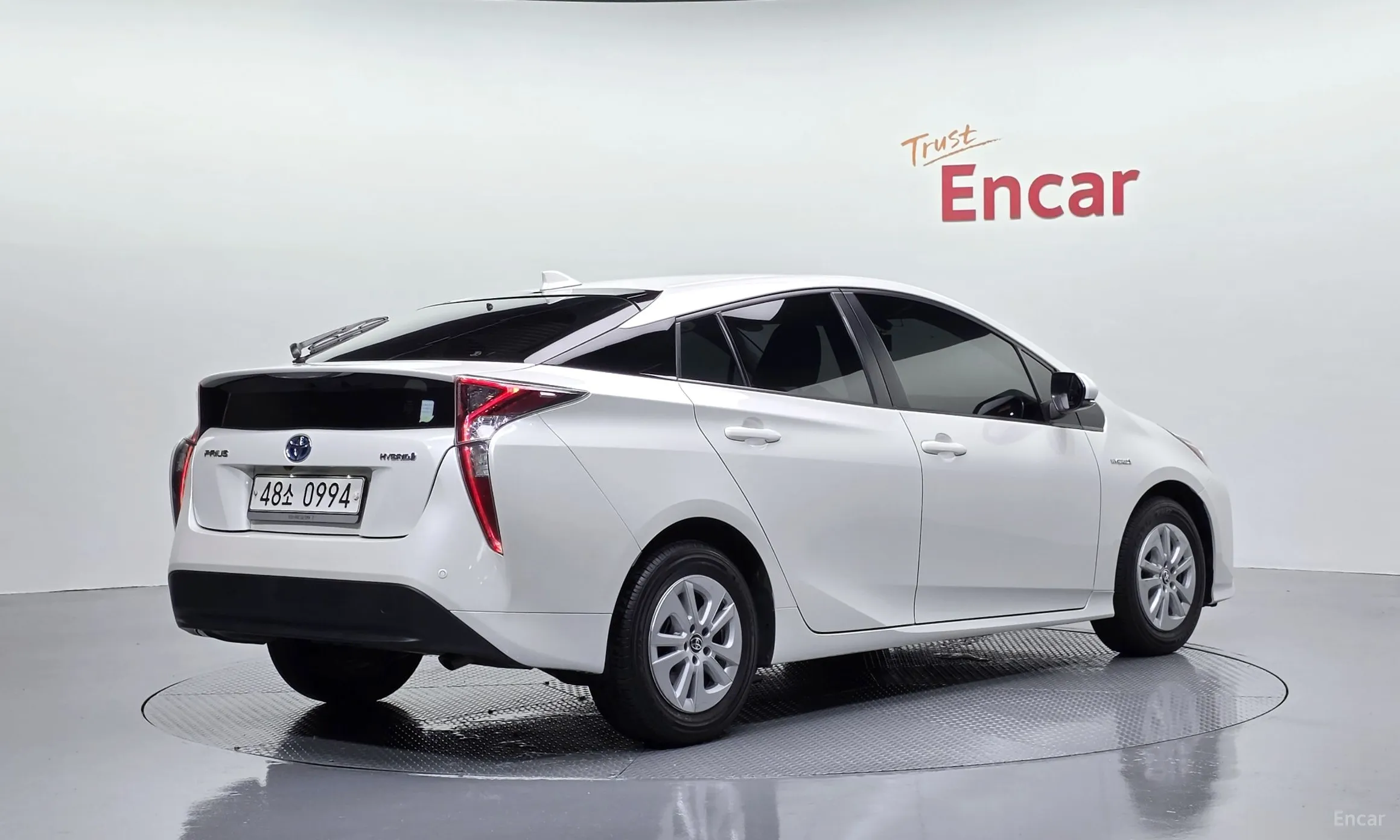 Toyota Prius 4th Generation