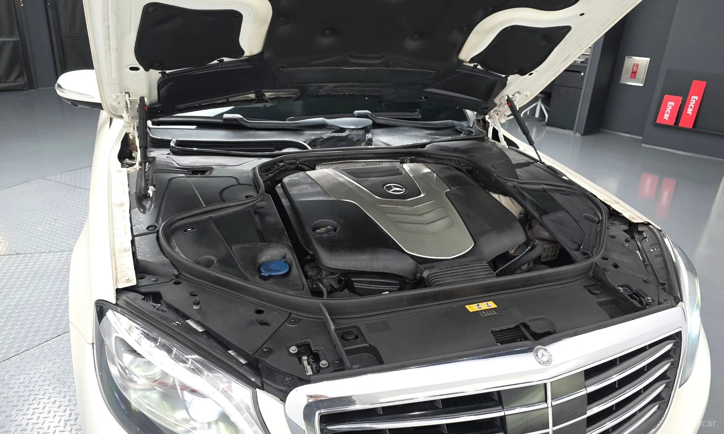 Mercedes Benz S-Class W222 превью 6