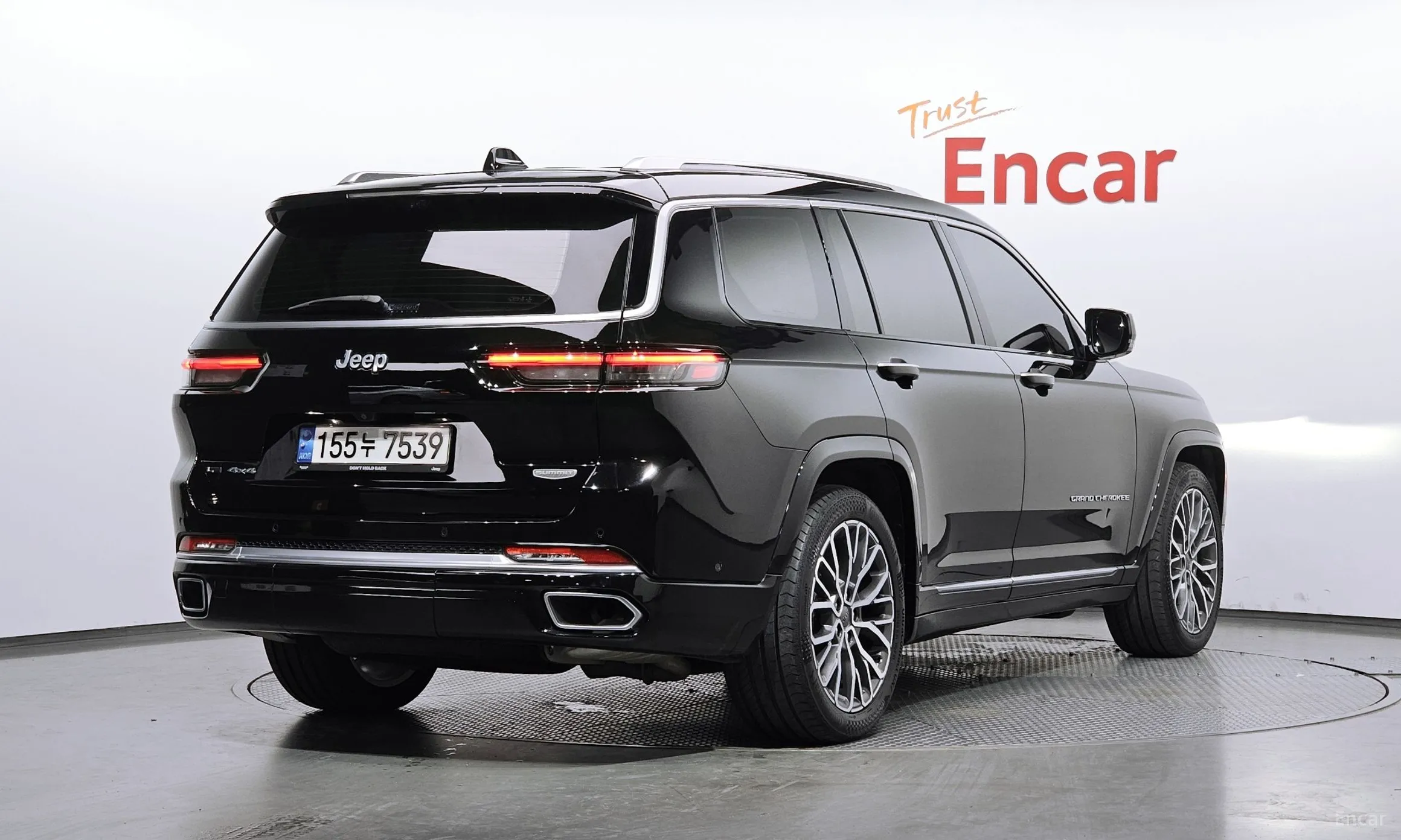 Jeep Grand Cherokee (WL) превью 2