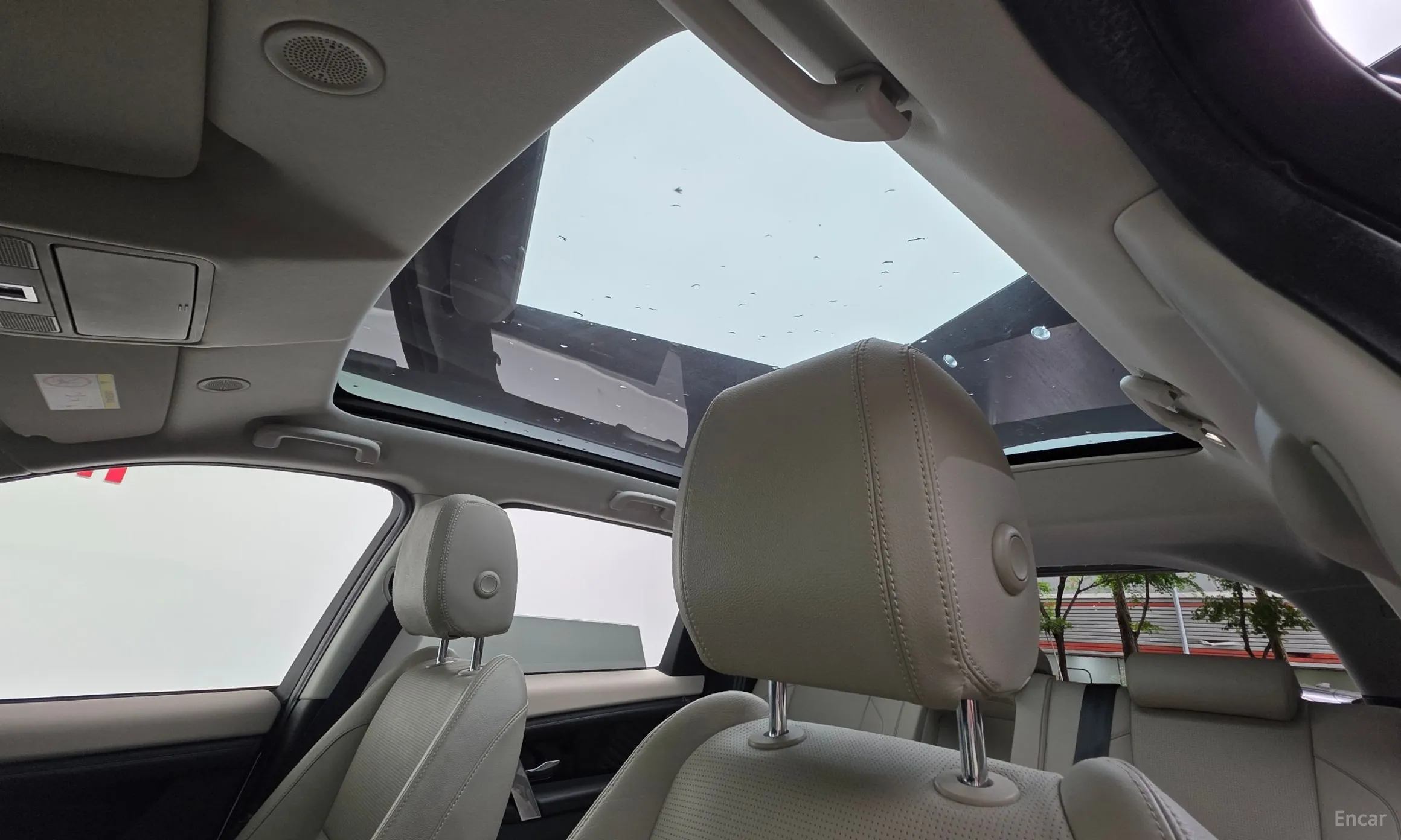 Land Rover Discovery Sports превью 19