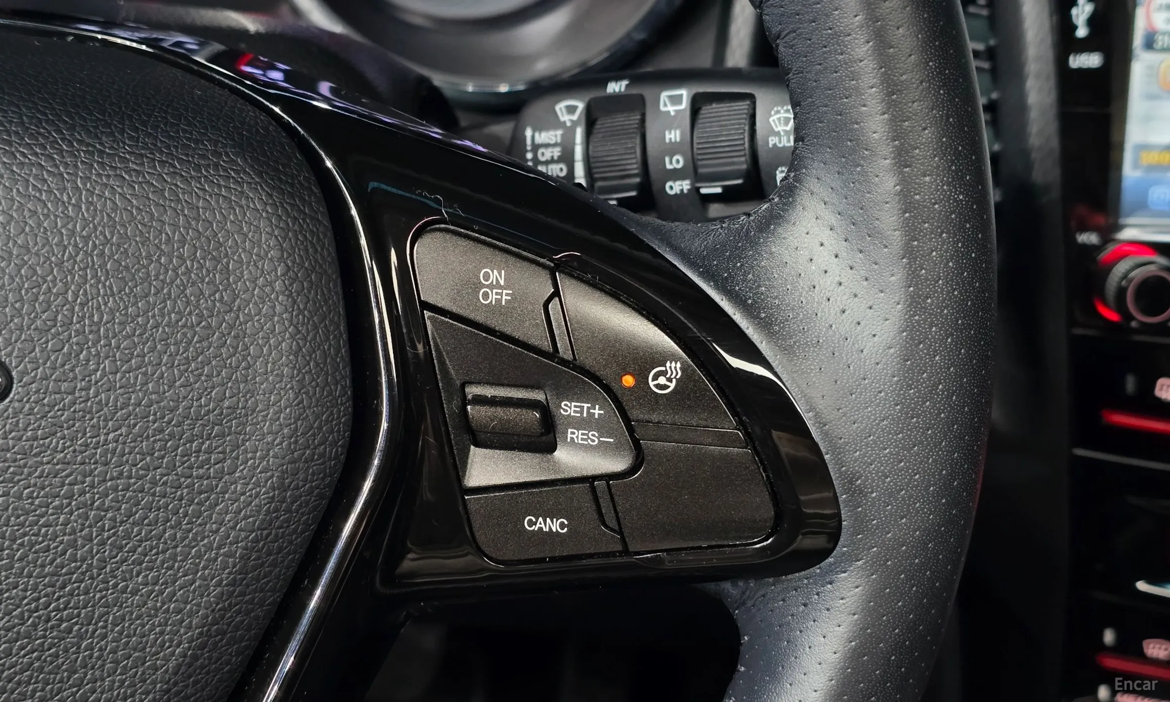 KG Mobility (SsangYong) Tivoli Air превью 15