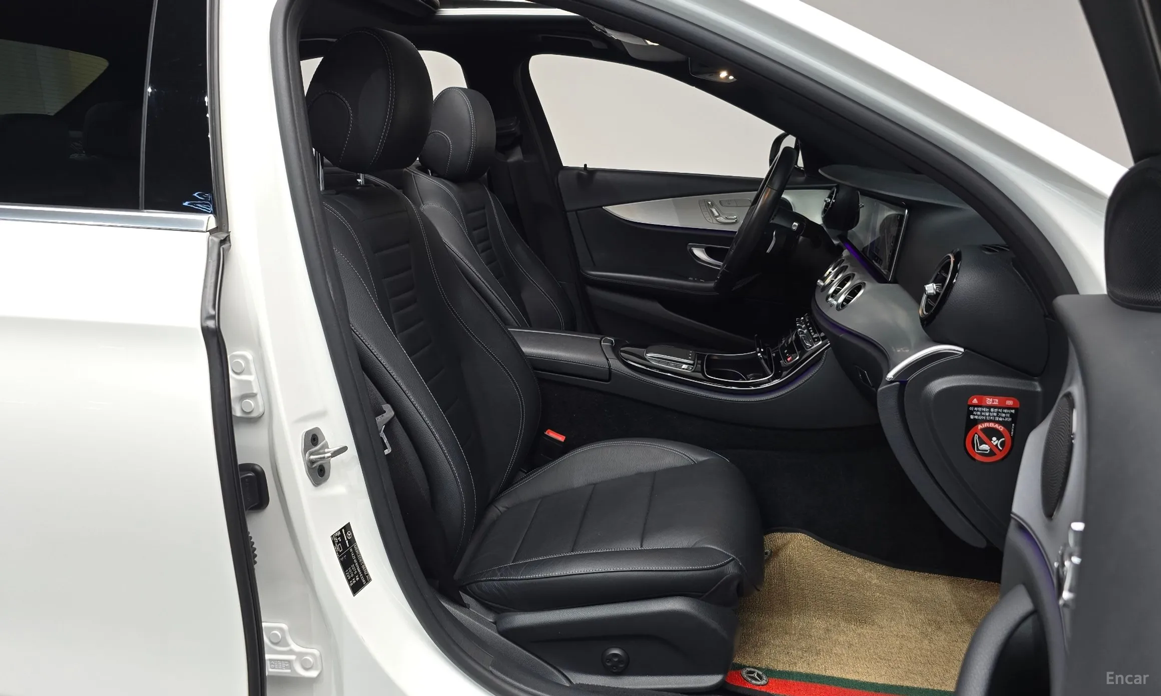 Mercedes Benz E-Class W213 превью 12