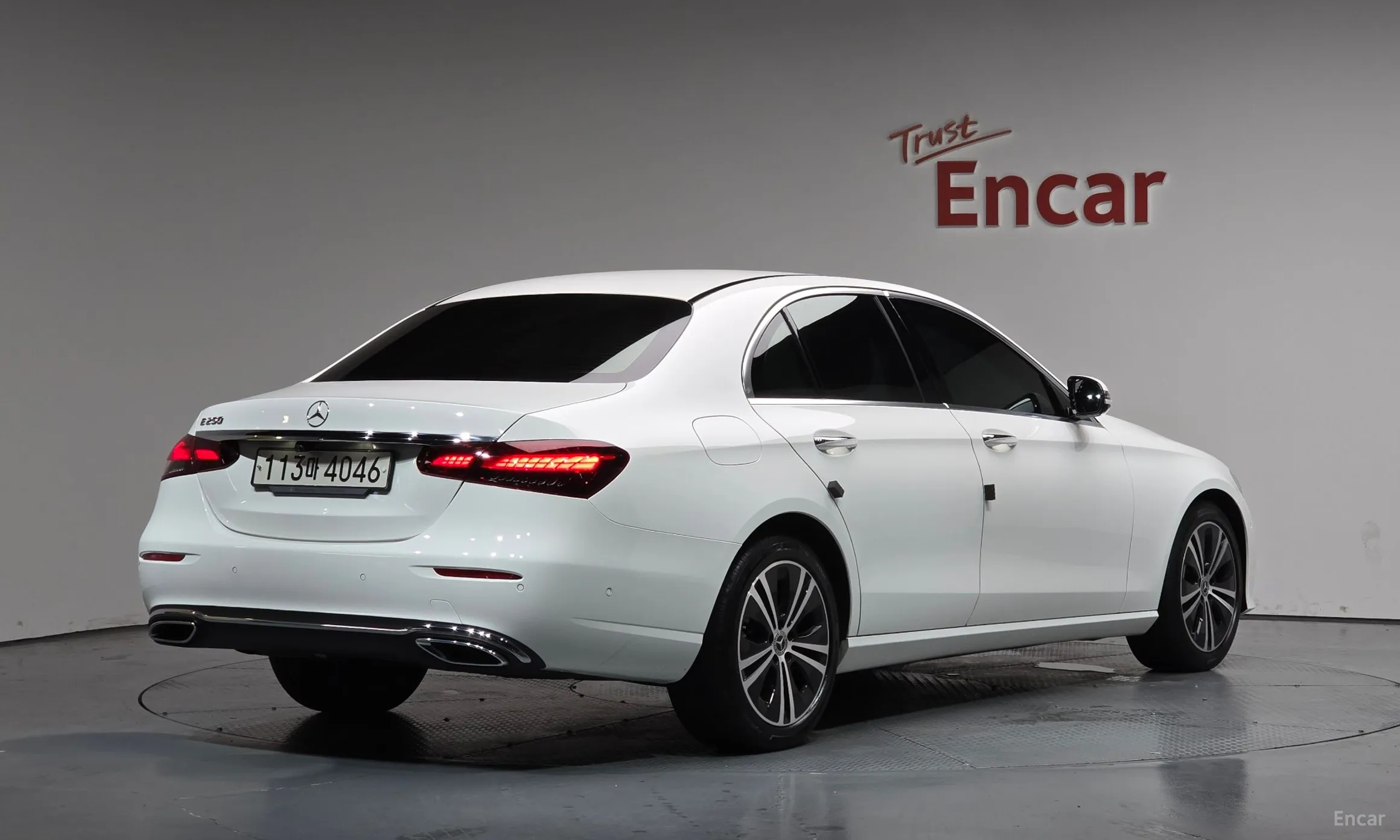 Mercedes Benz E-Class W213