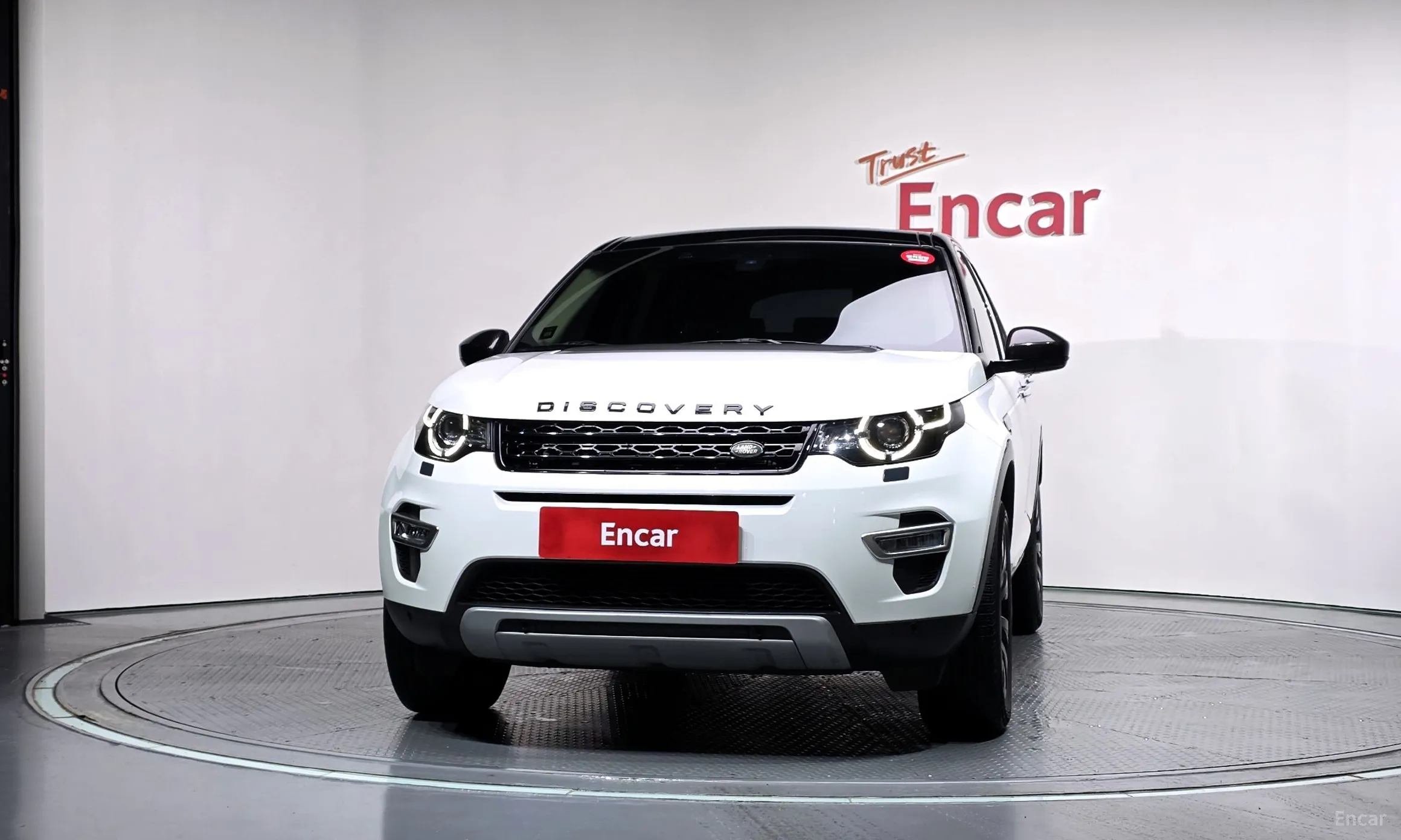 Land Rover Discovery Sports превью 3