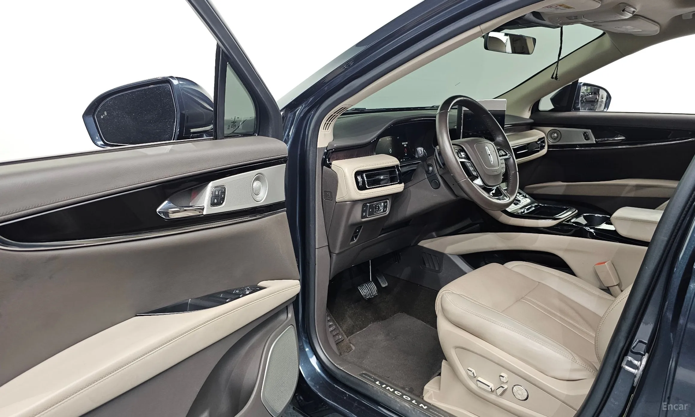 Lincoln Nautilus Gen 1 превью 10
