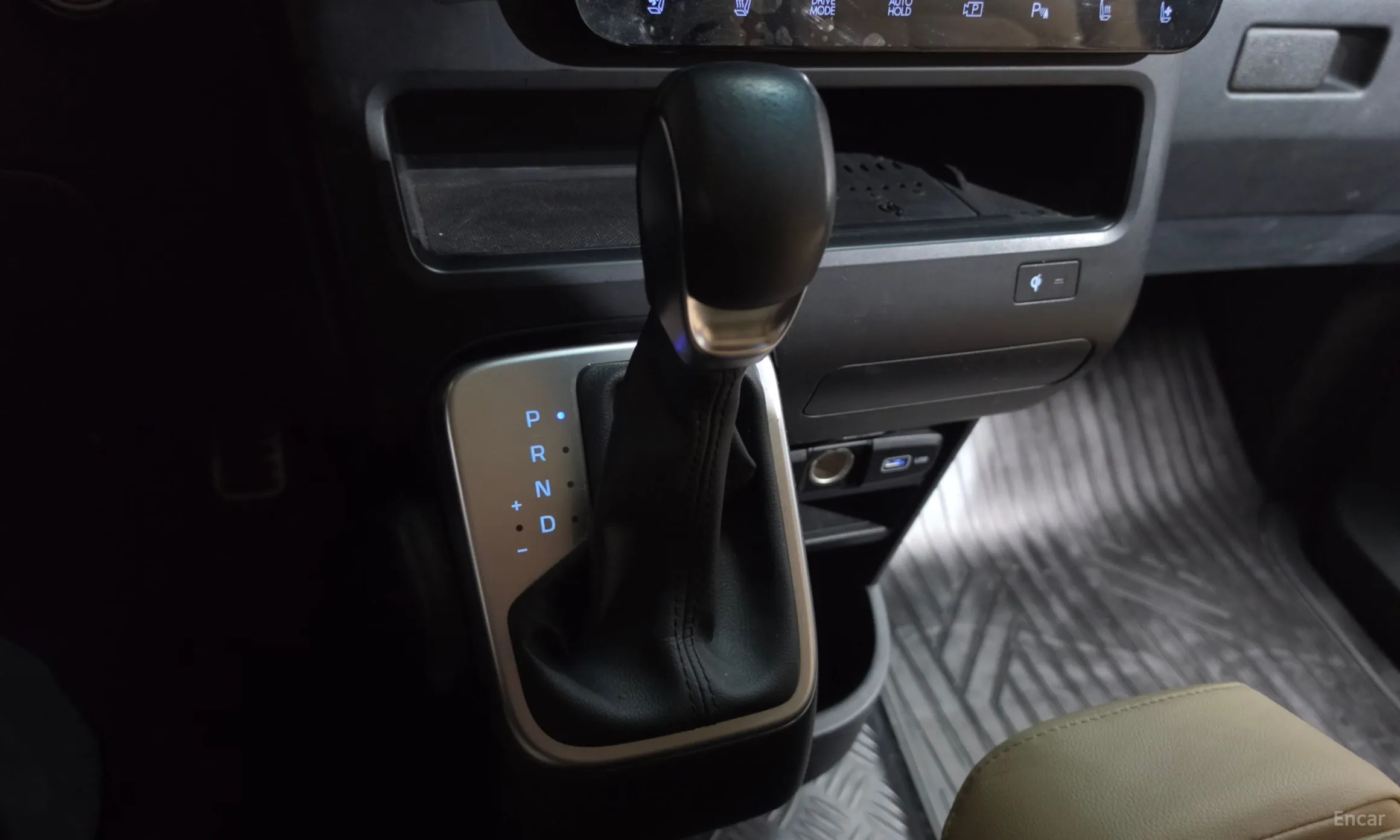Hyundai Staria превью 9