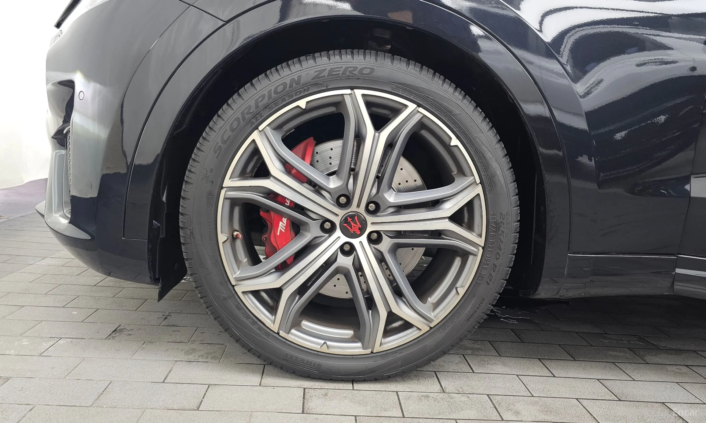 Maserati Levante превью 5
