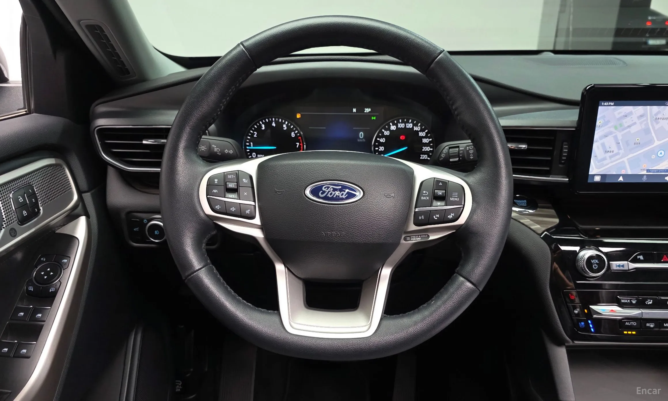 Ford Explorer 6th Generation превью 12