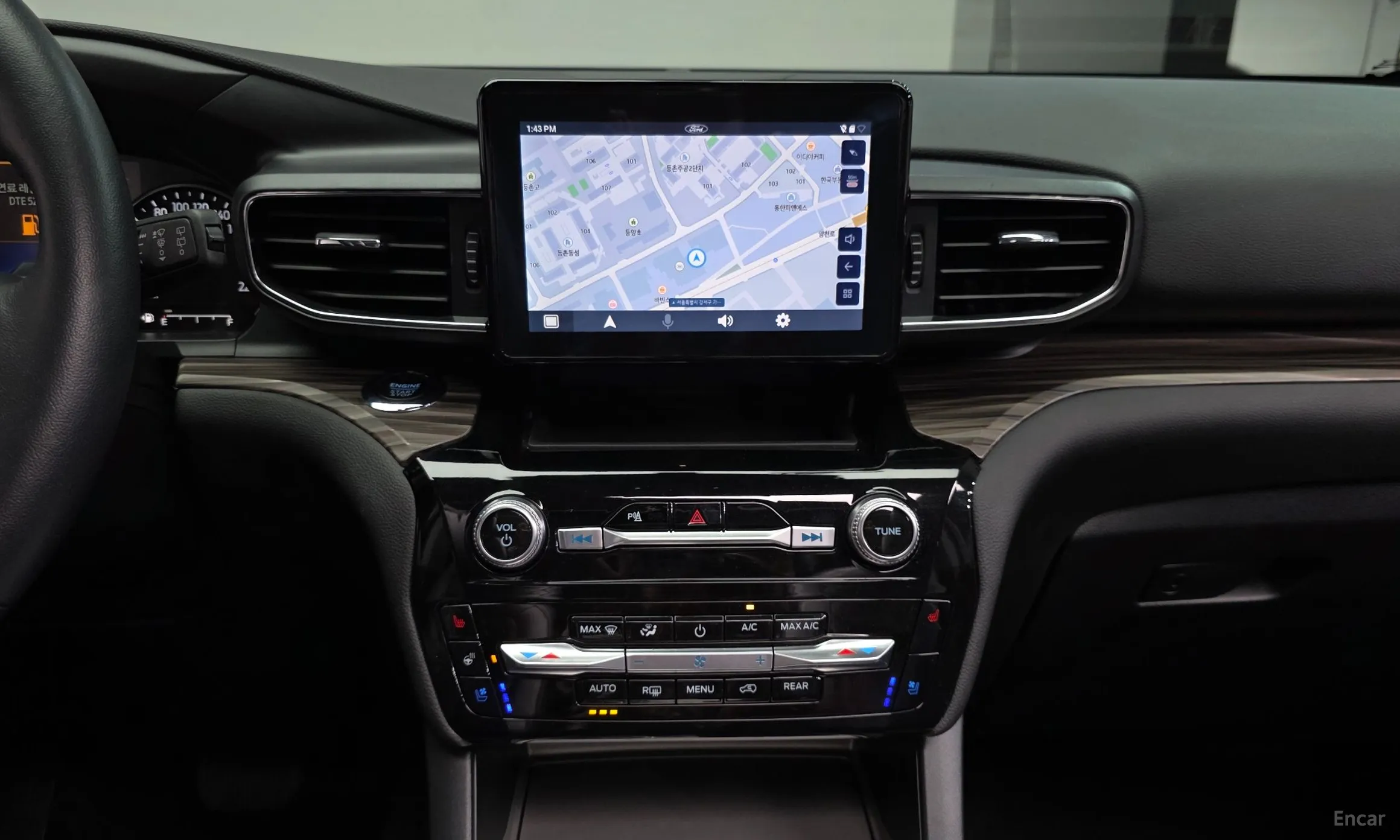 Ford Explorer 6th Generation превью 13