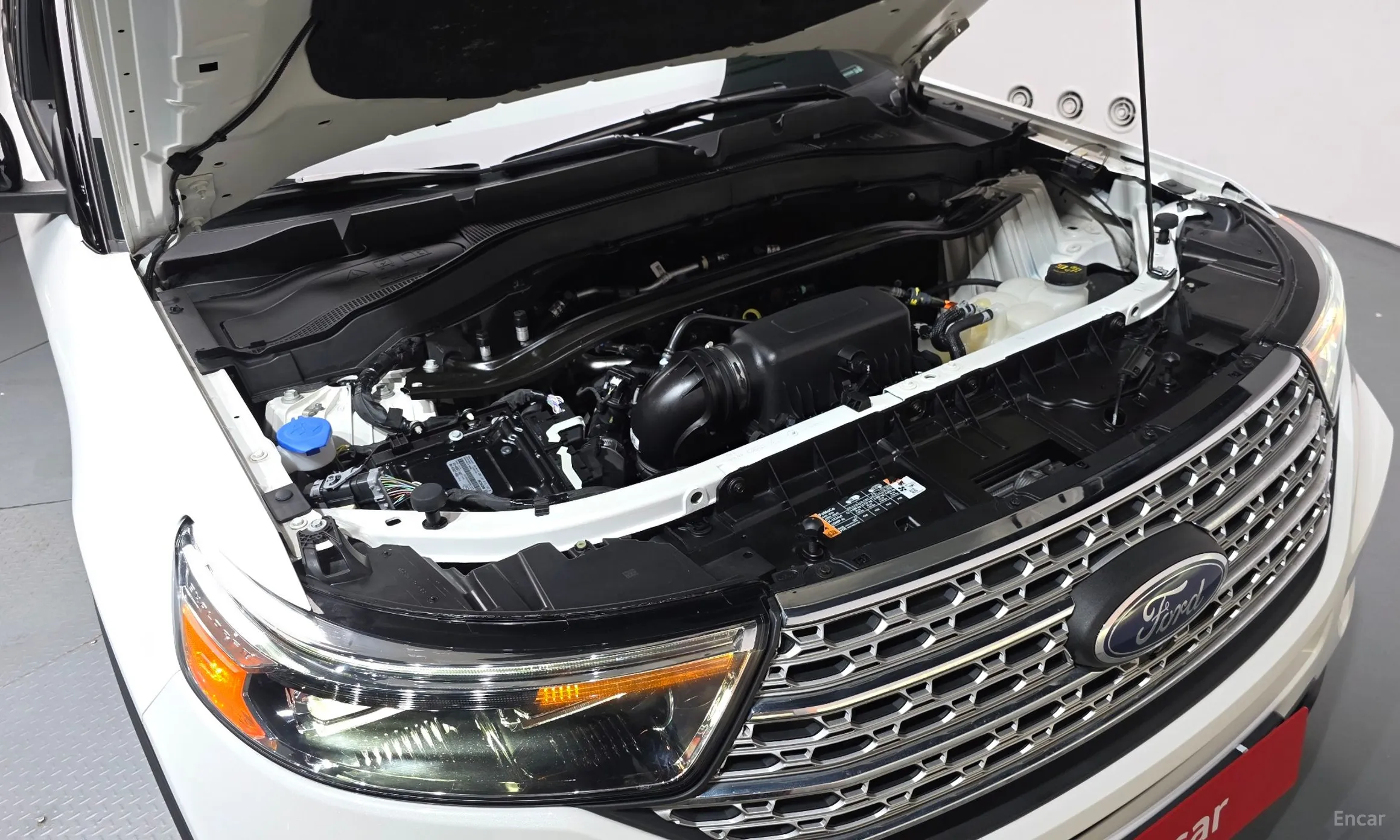 Ford Explorer 6th Generation превью 6