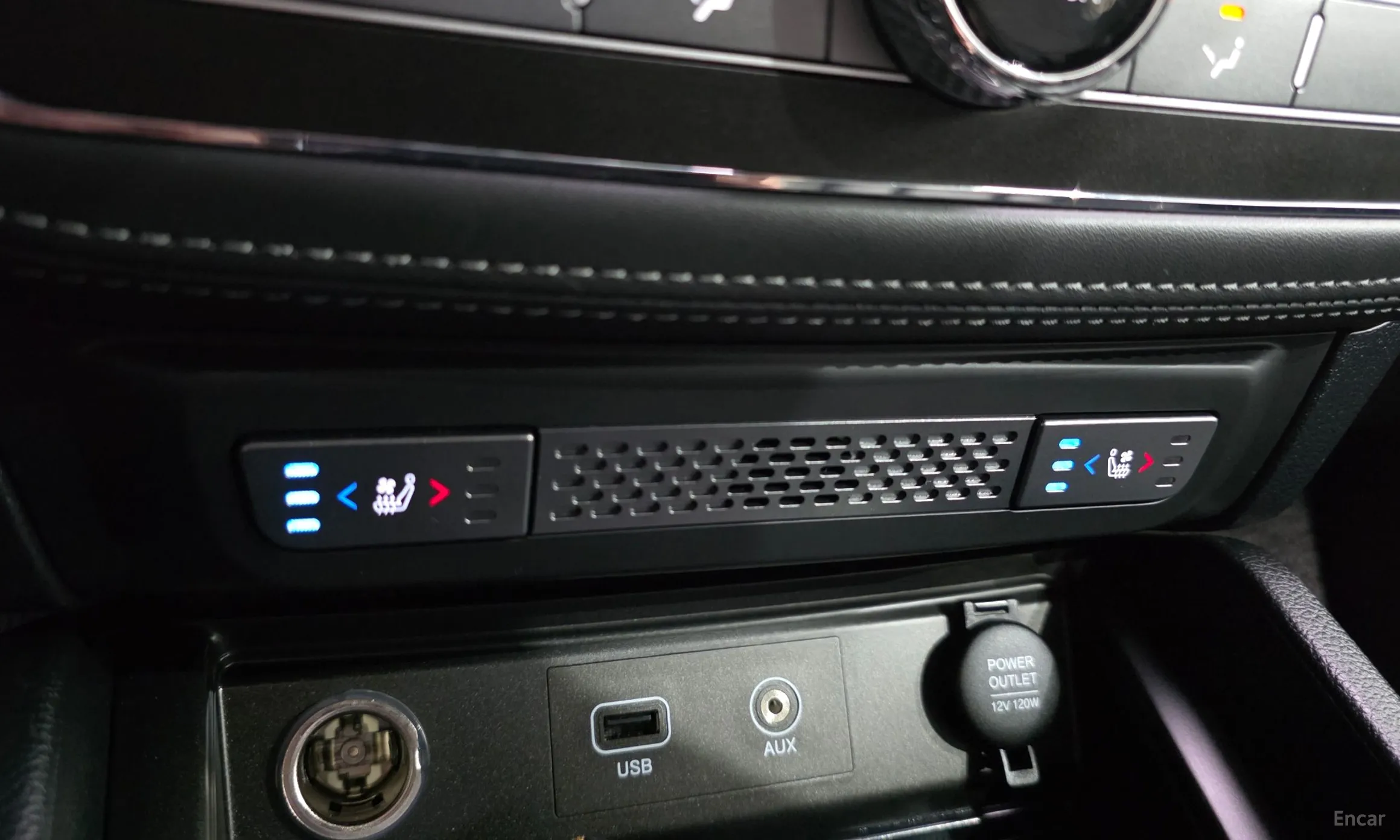 KG Mobility (SsangYong) Rexton Sports превью 16