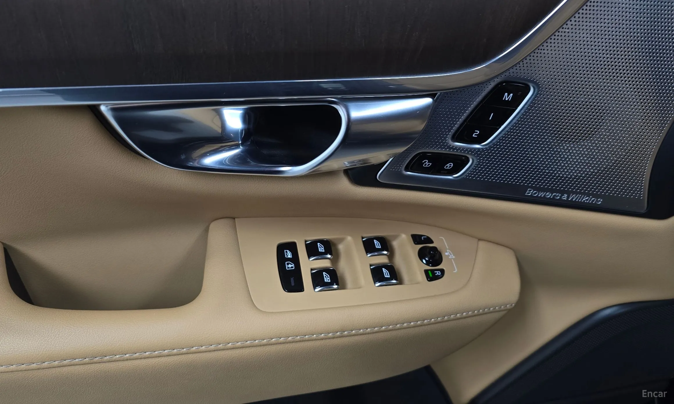 Volvo S90 превью 18